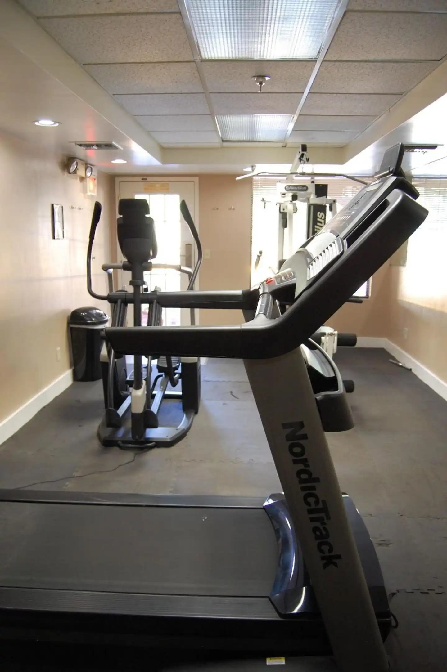 Ramada by Wyndham Temple Terrace/Tampa North Sport und Entertainment