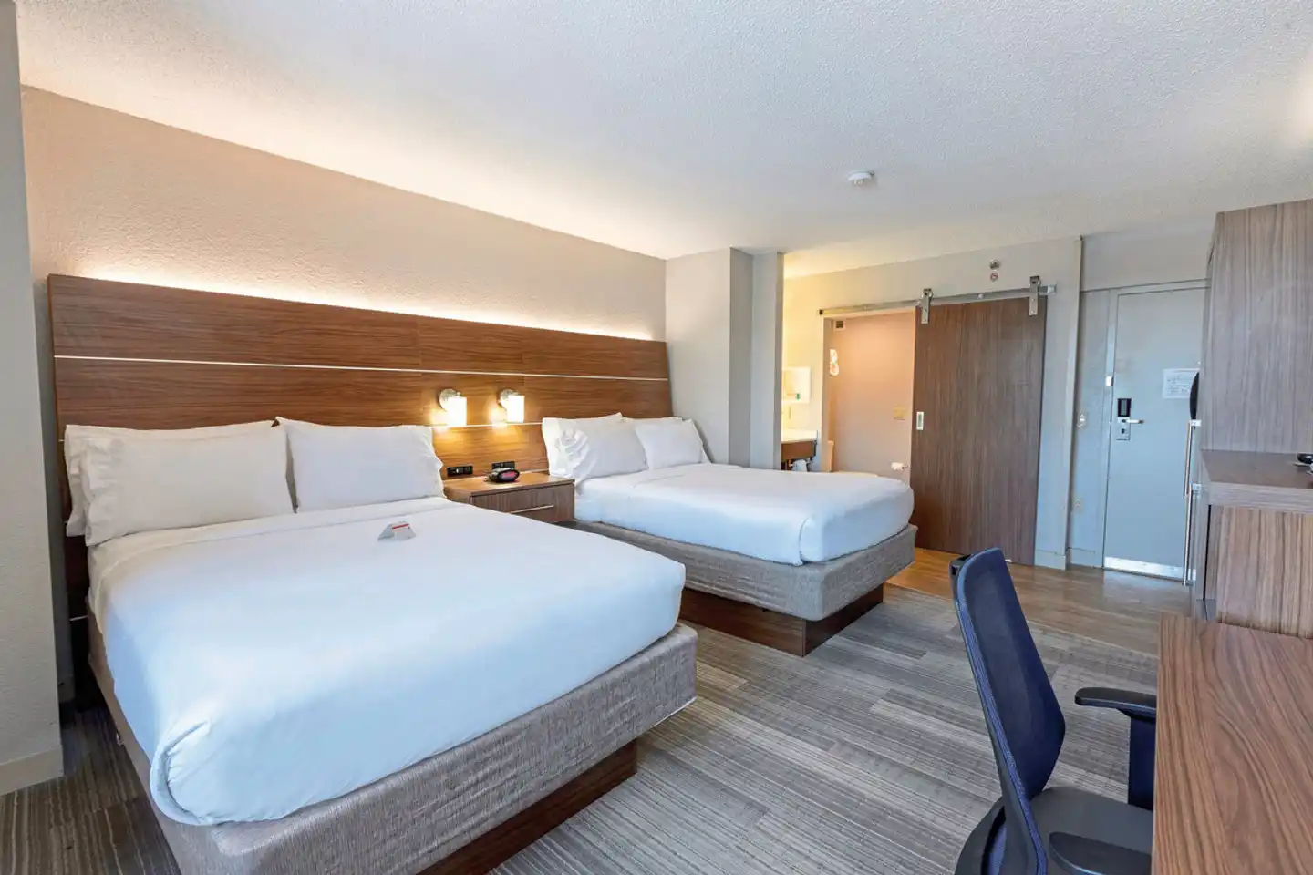 Holiday Inn Express Downtown French Quarter Area Wohnbeispiel