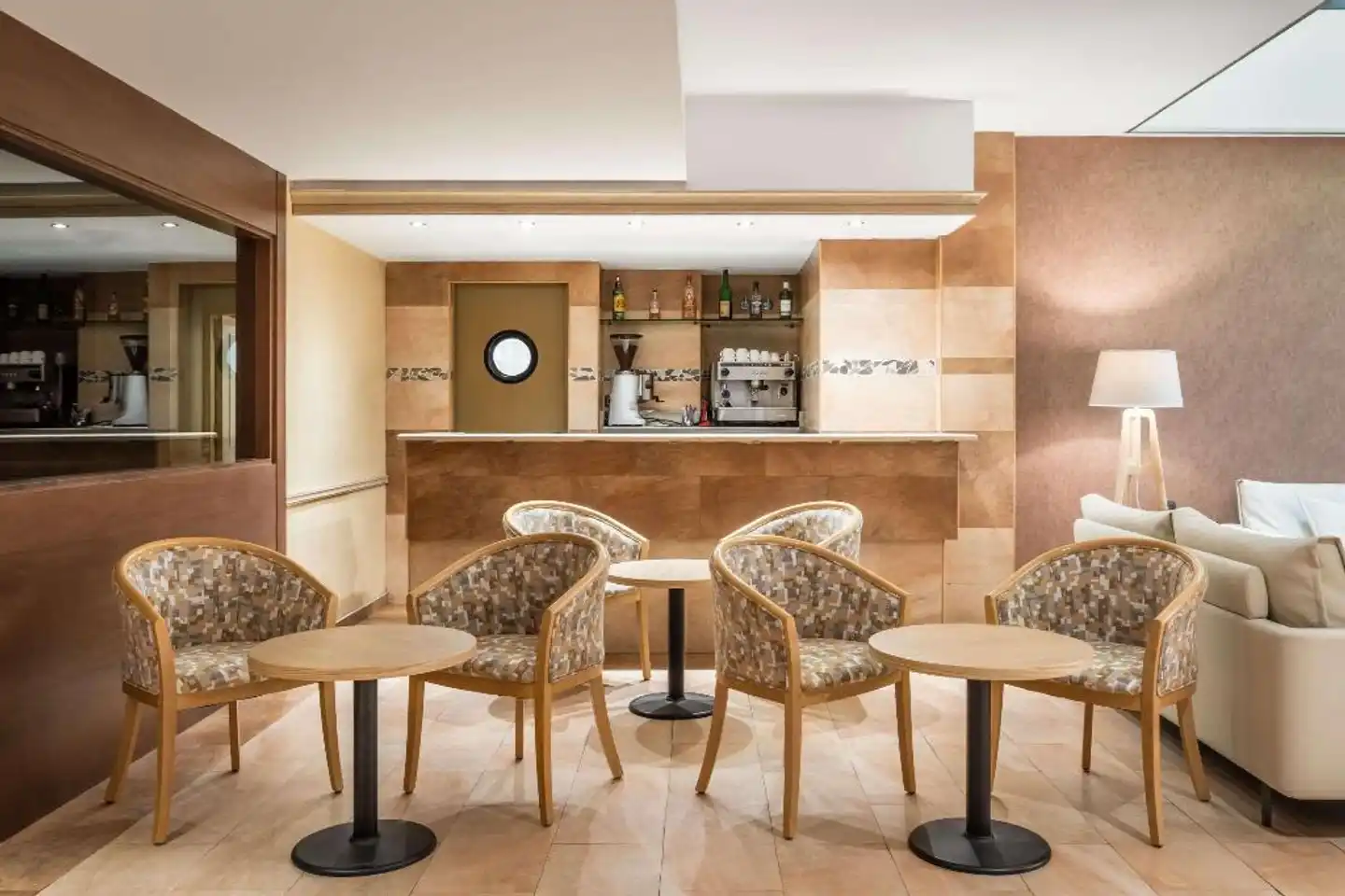 Petit Palace Eixample Lobby