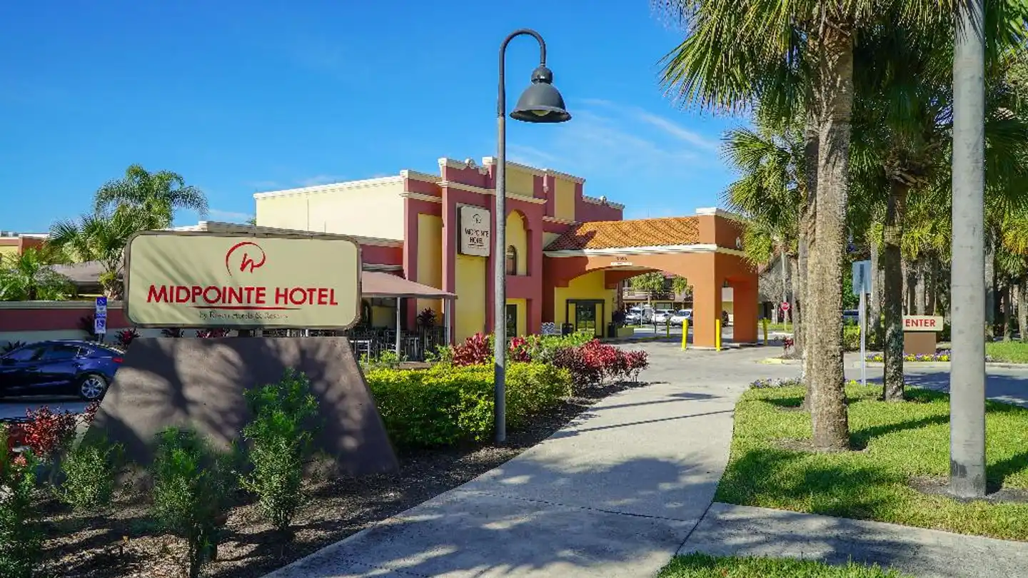 Midpointe Hotel by Rosen Hotels & Resorts Aussenansicht