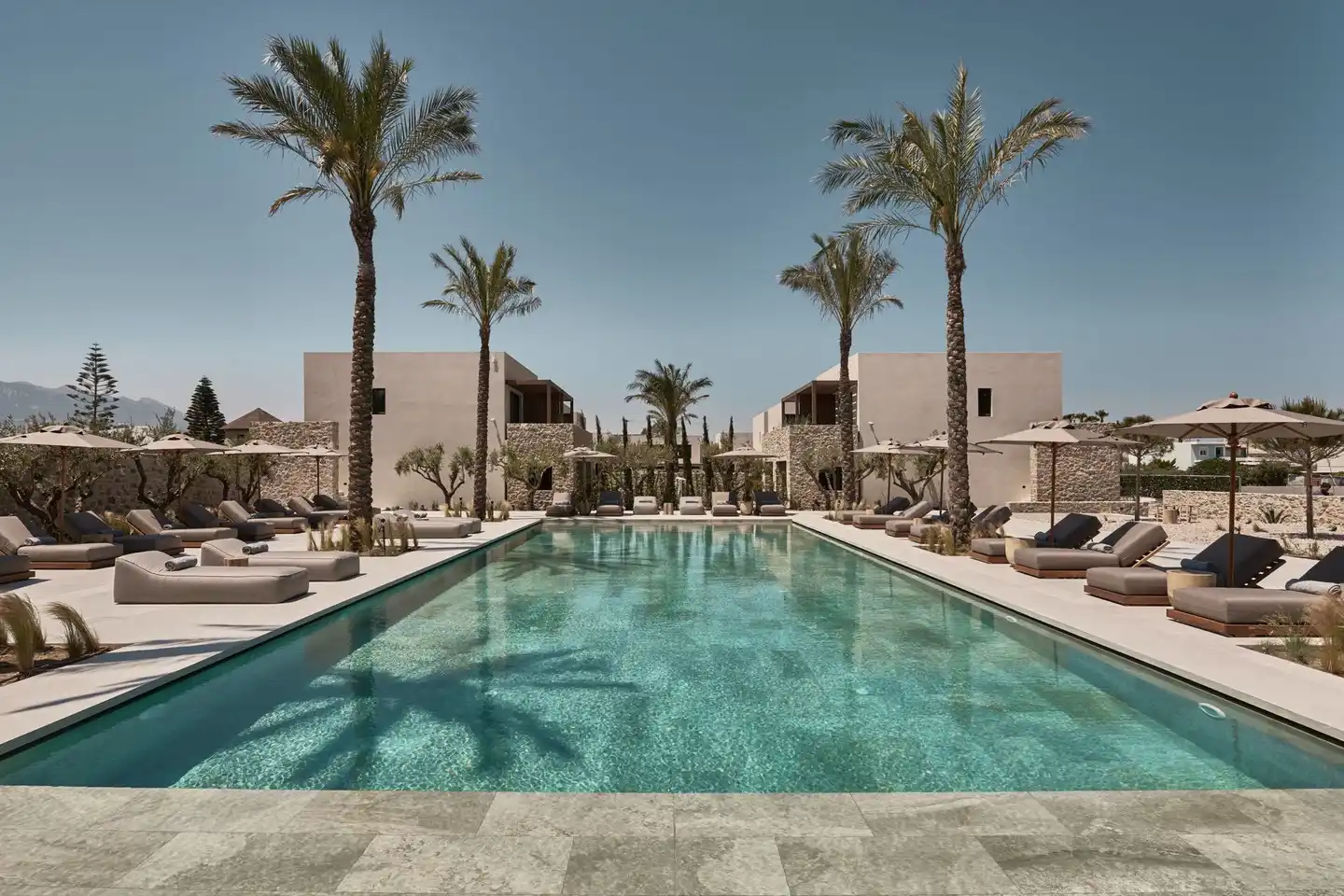 Theros All Suite Hotel POOL