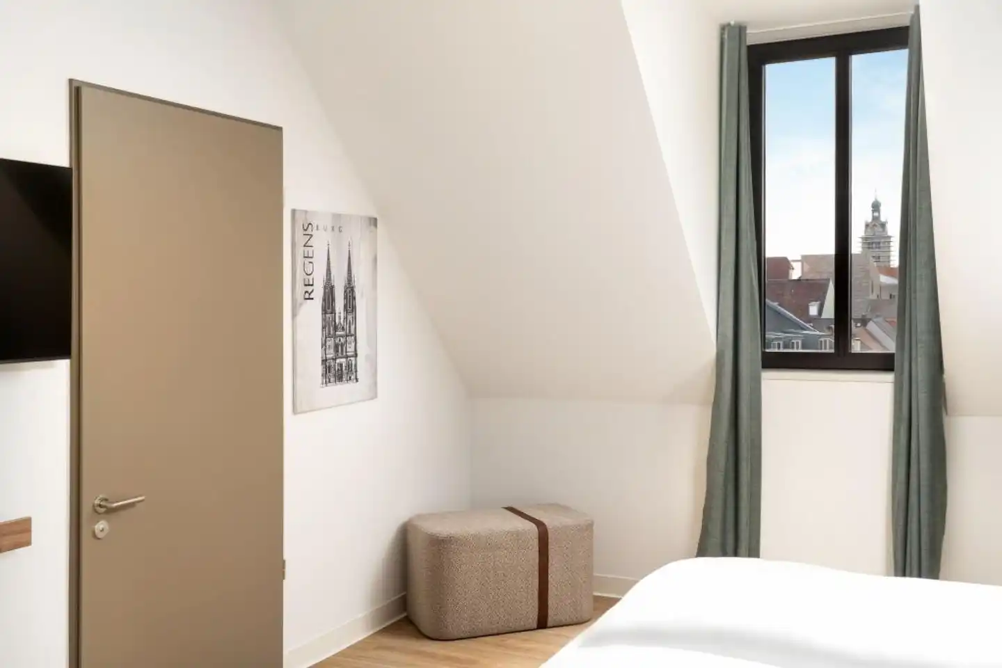 elaya hotel regensburg city center Wohnbeispiel