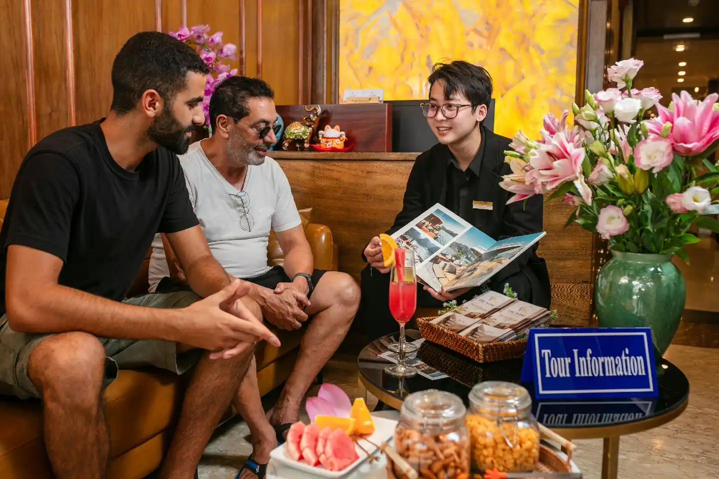 The West hotel and spa Personen