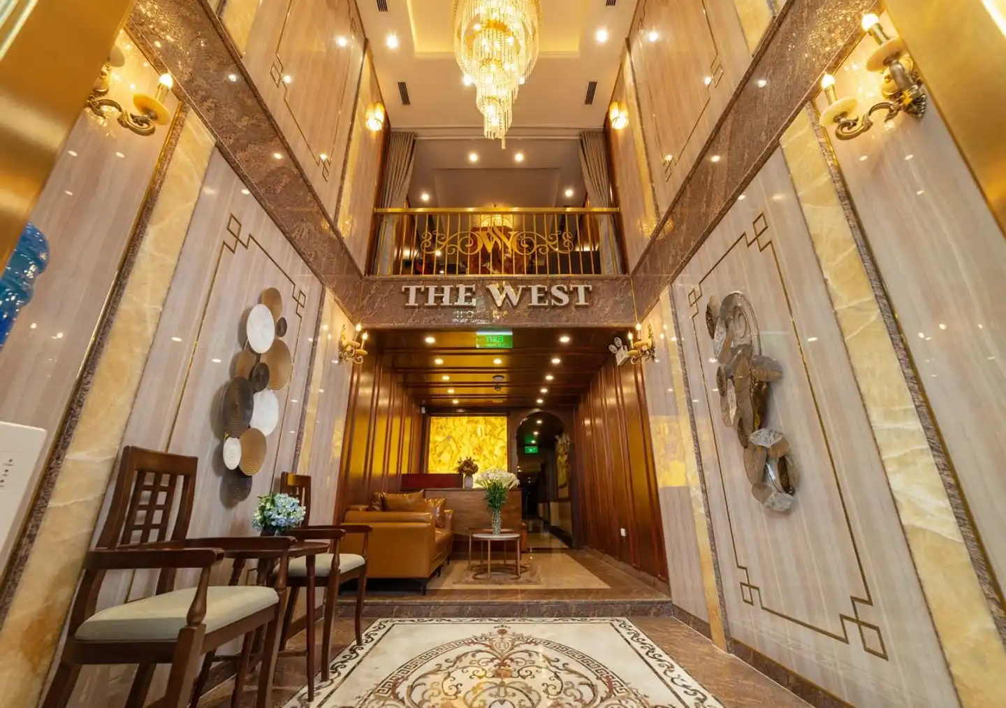 The West hotel and spa Lobby