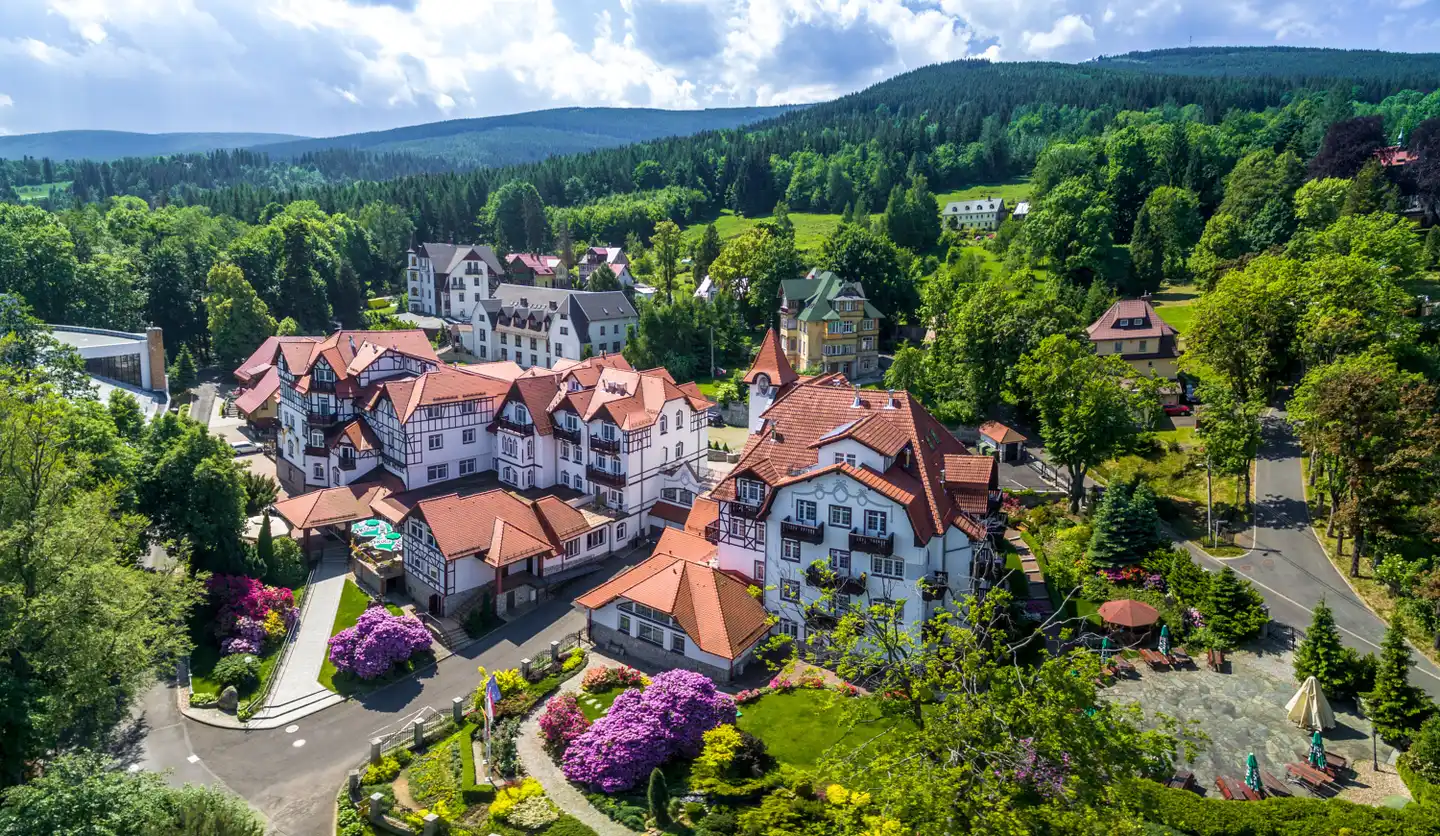 Park Hotel KUR & SPA Buczy'ski Landschaft