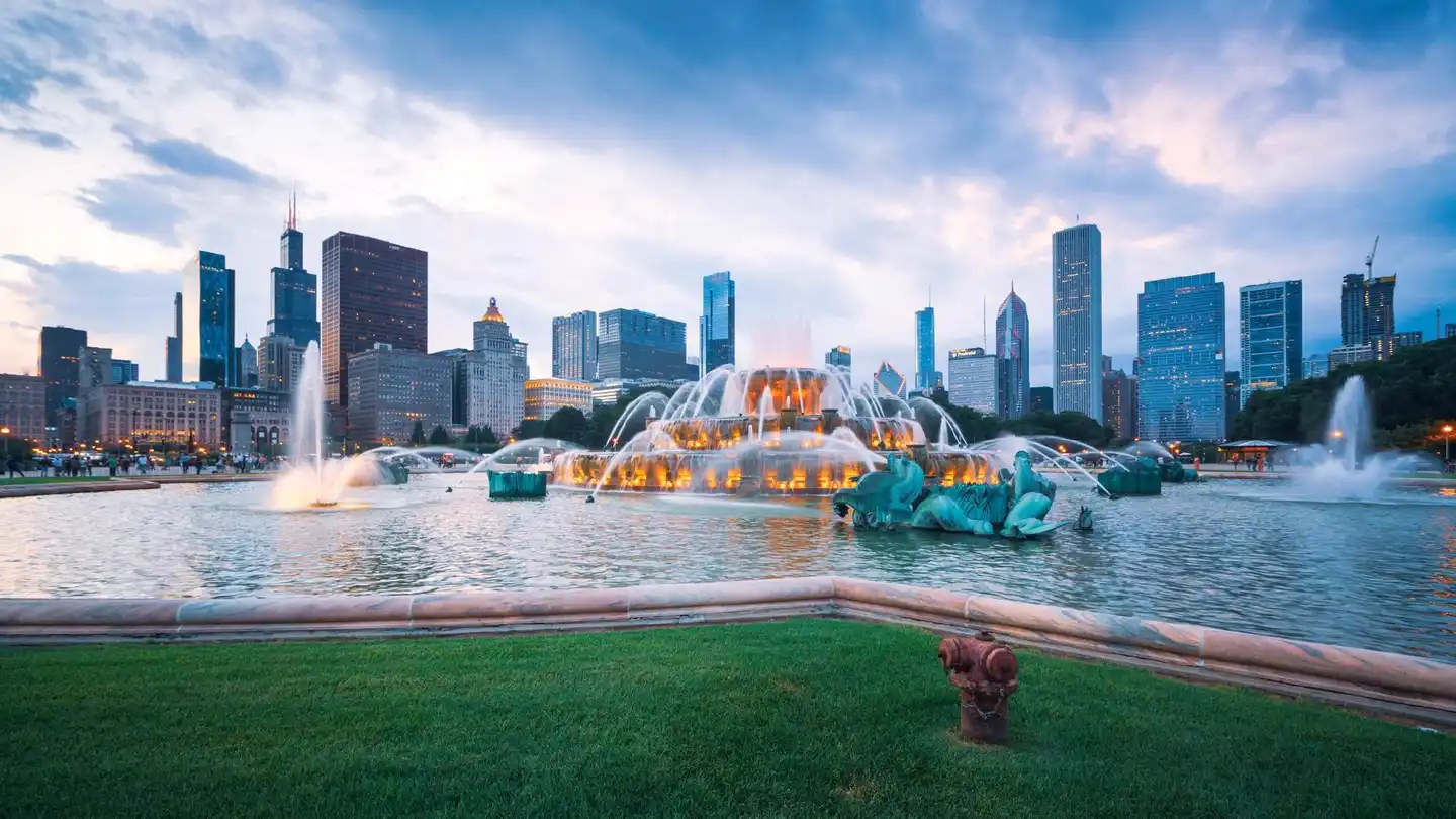 Holiday Inn Chicago - Downtown Aussenansicht