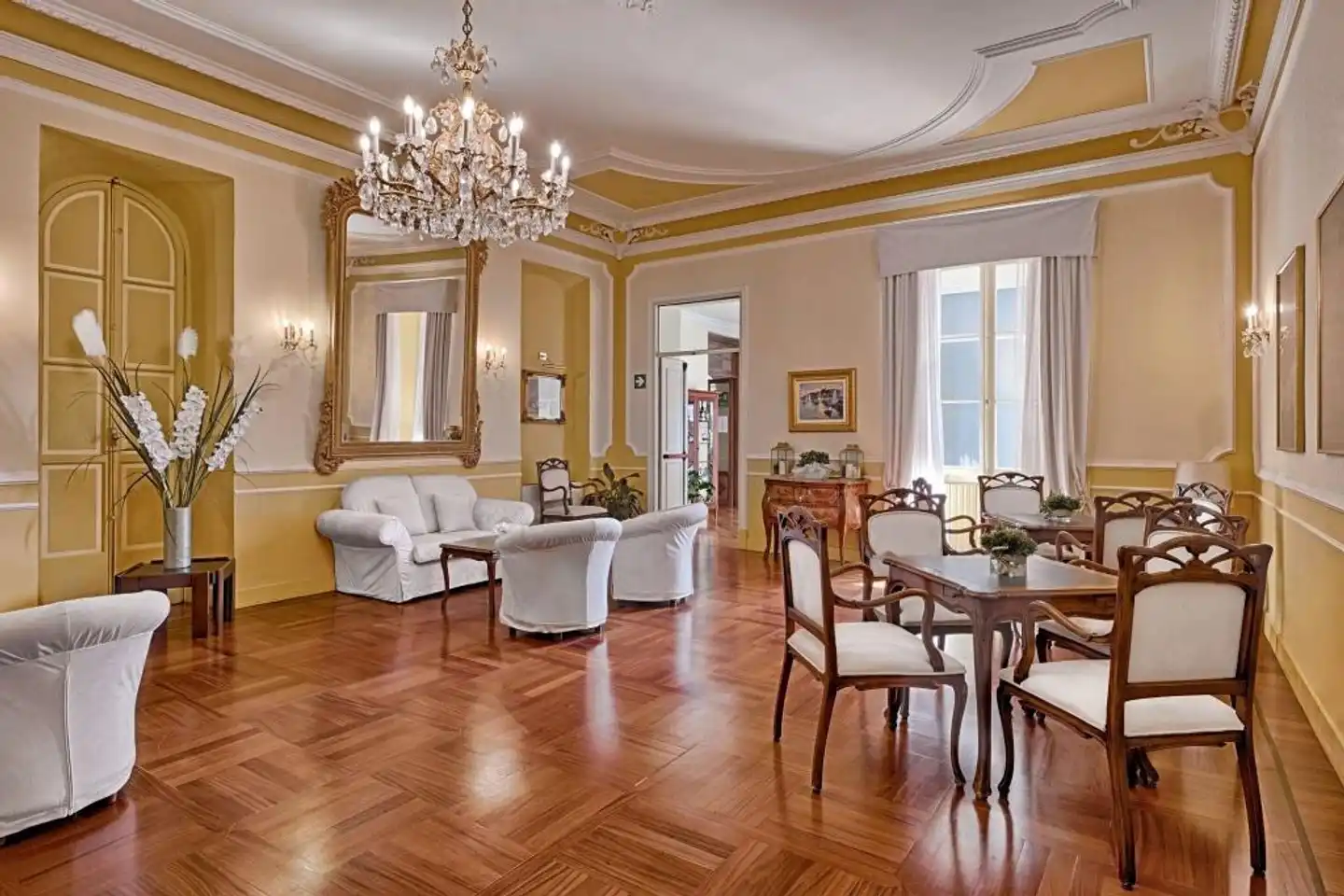 Paradiso Restaurant