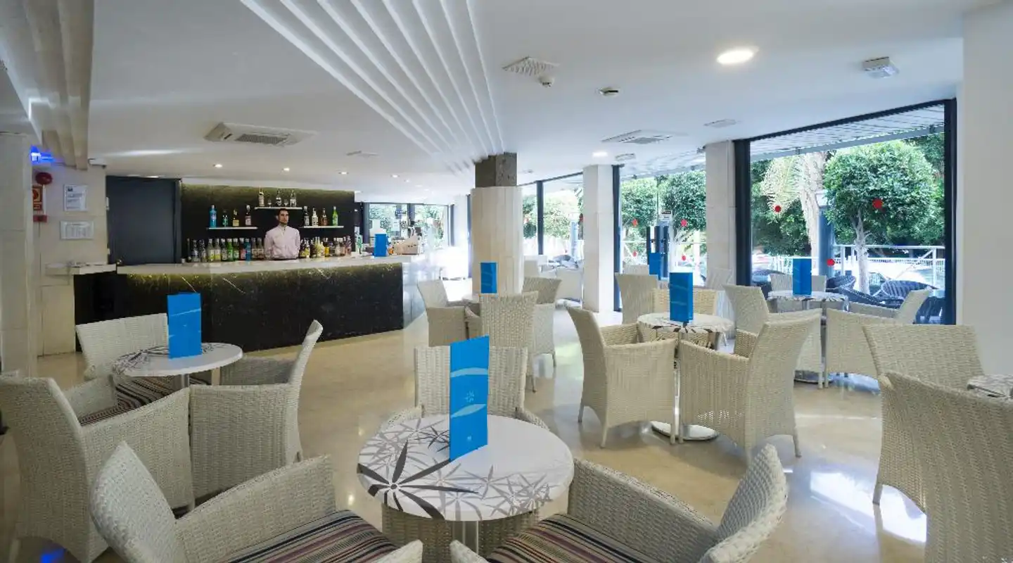 Sandos Griego Bar