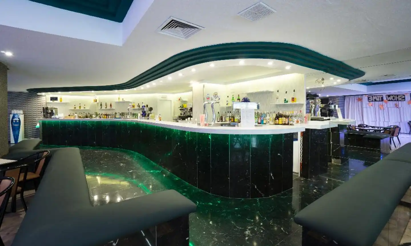 Sandos Griego Bar