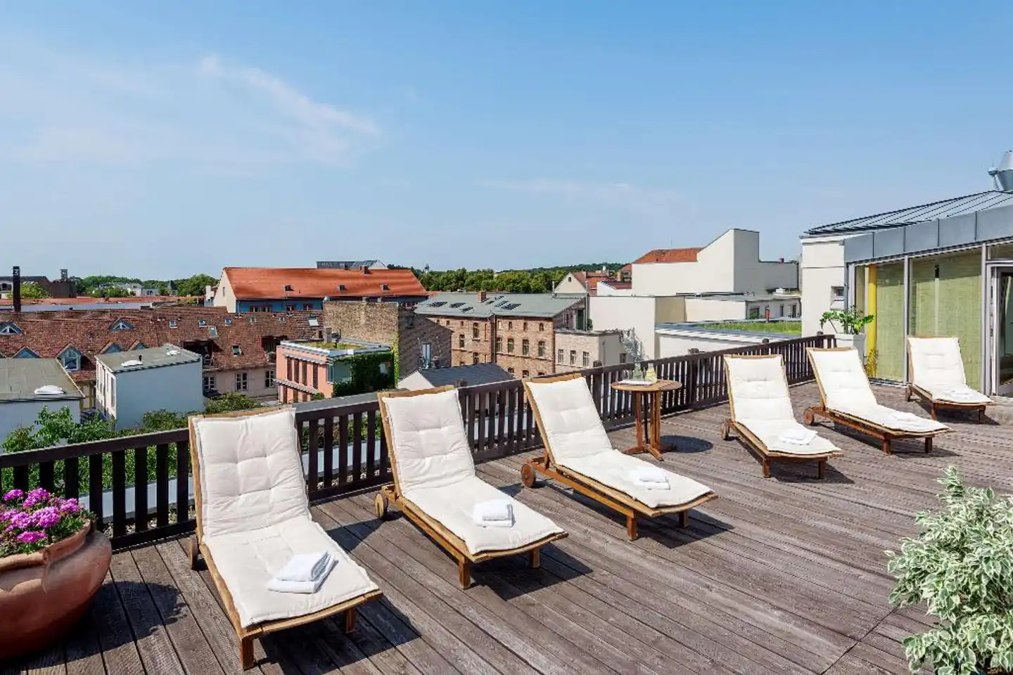 NH Potsdam Terrasse