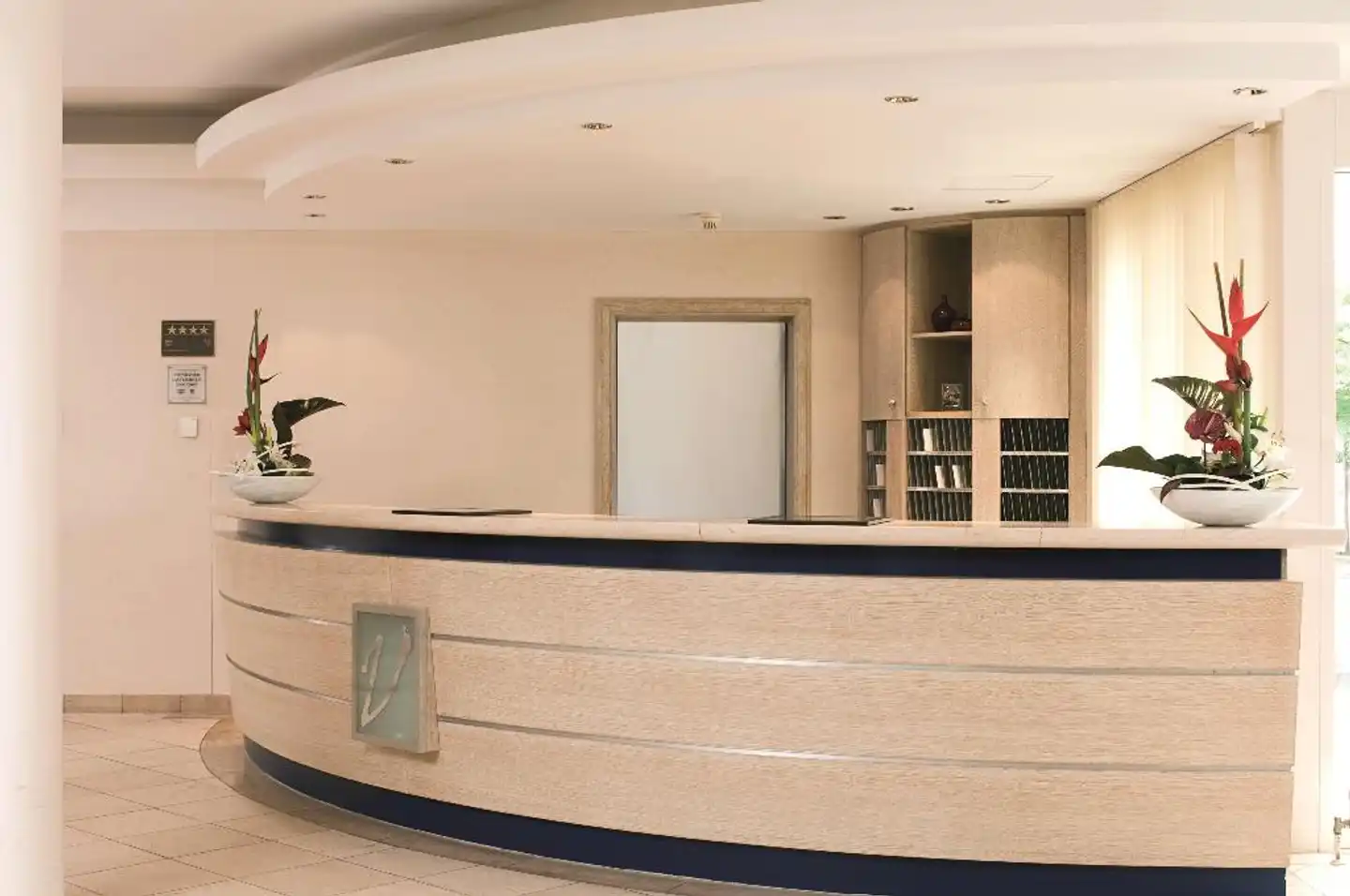 NH Potsdam Lobby