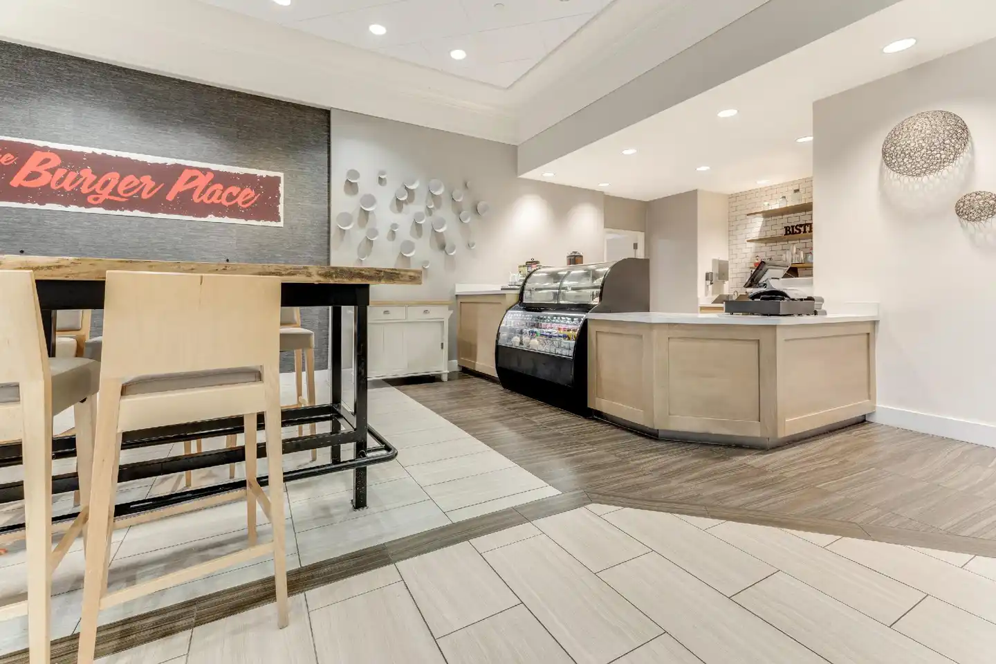 Sonesta Anaheim Resort Area Lobby