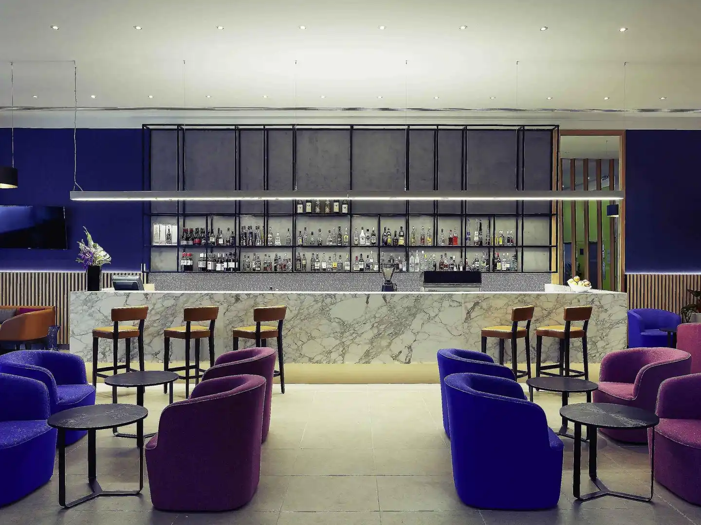 Mercure Perth Bar