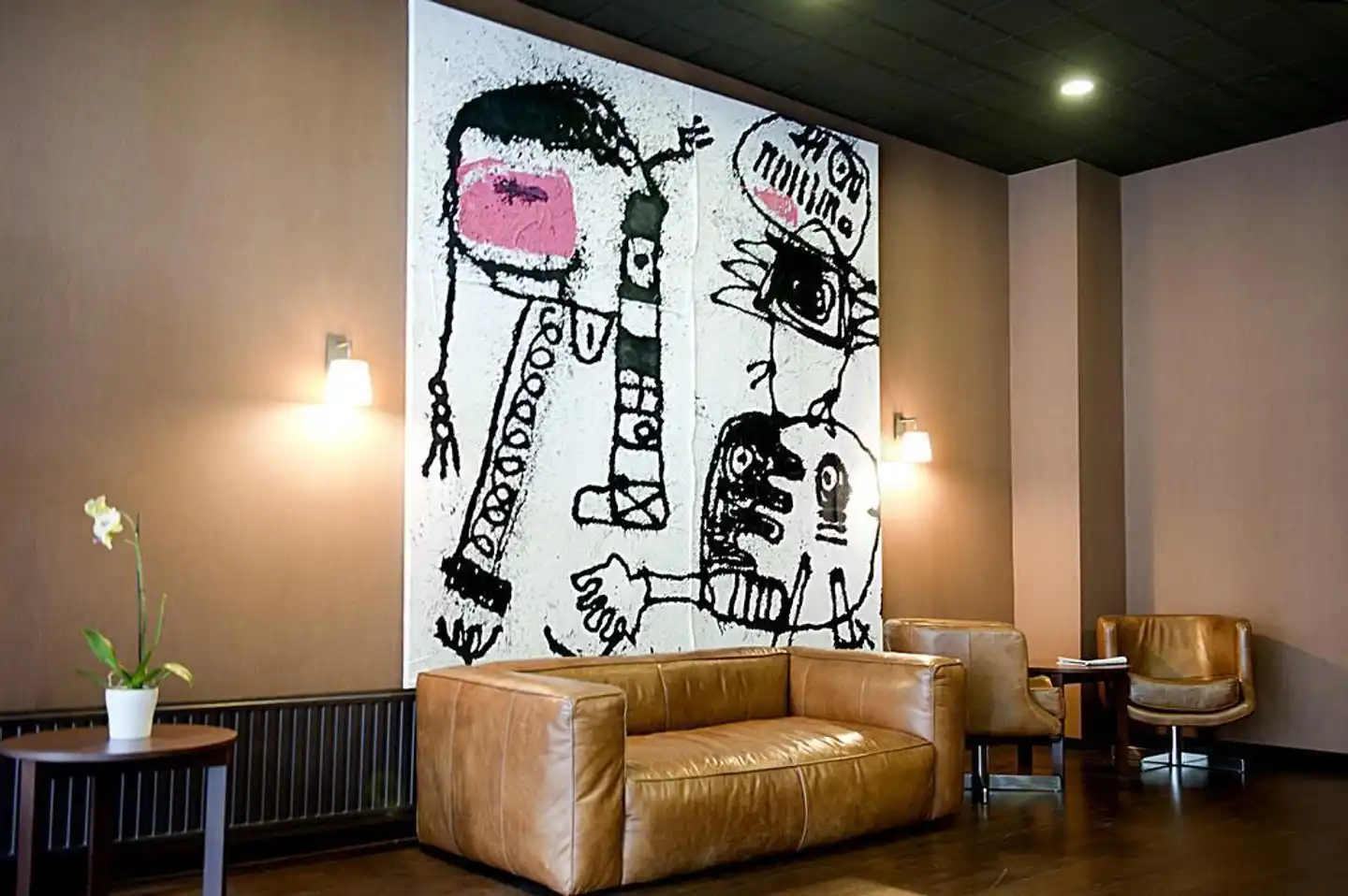 Newhotel Charlemagne Lobby