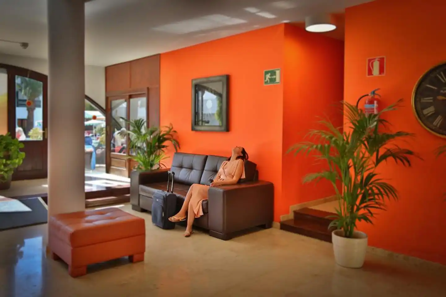 Nazaret Sol Lobby