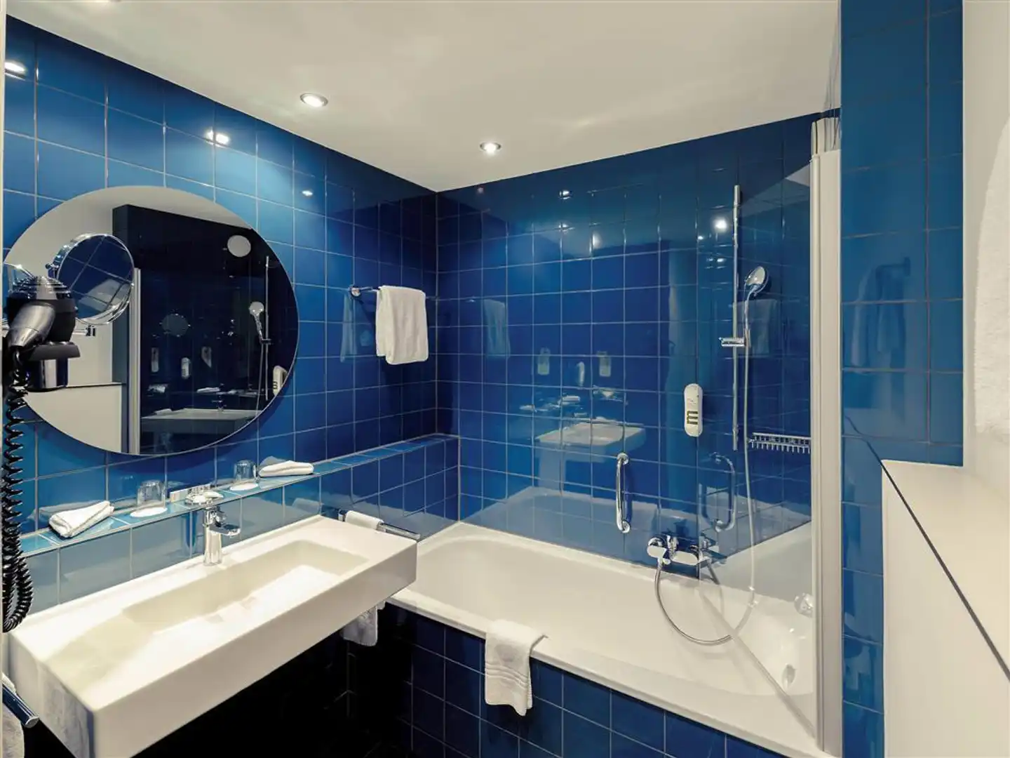 Congress Hotel Mercure Nuernberg an der Messe Badezimmer