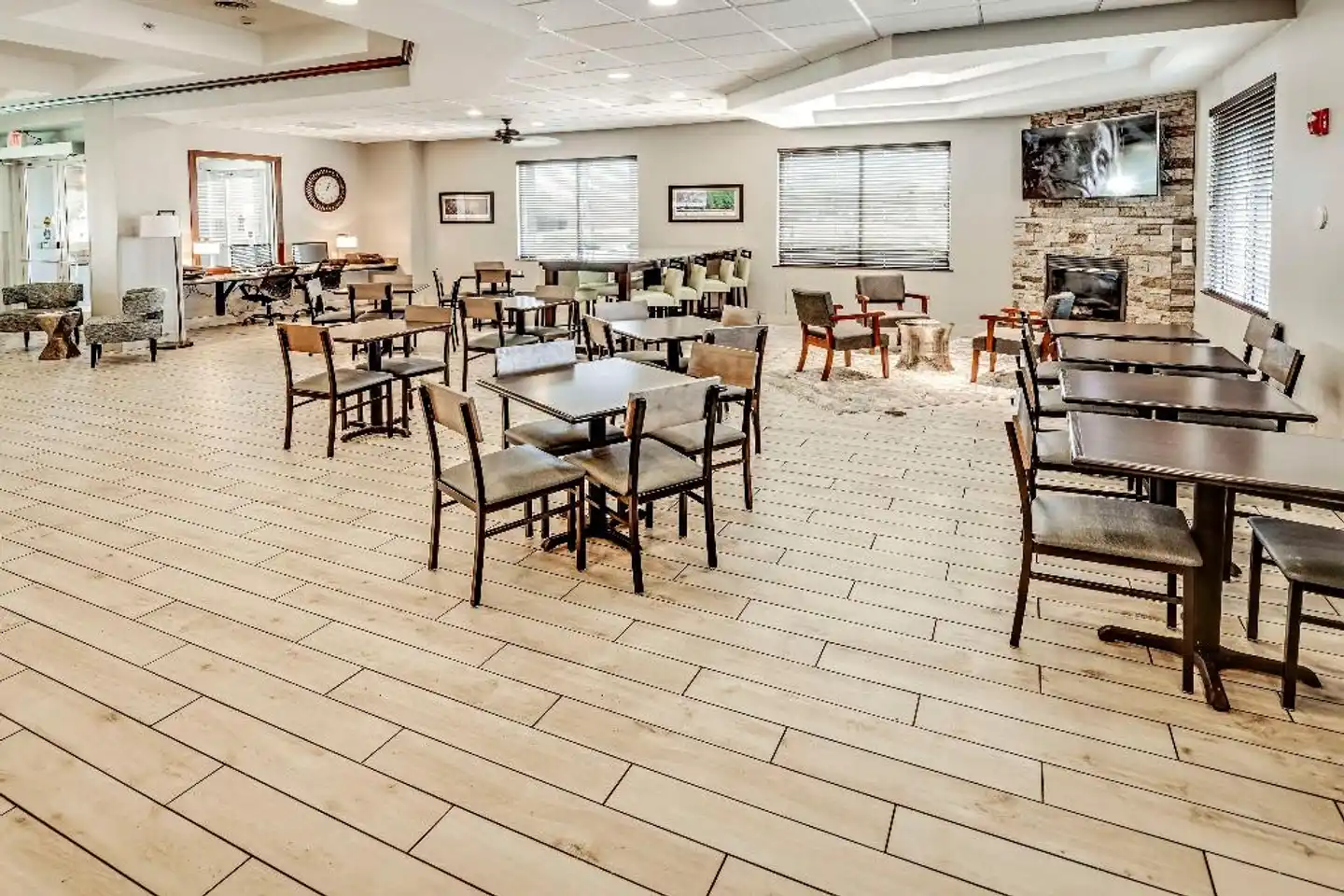 Best Western Port Columbus Restaurant