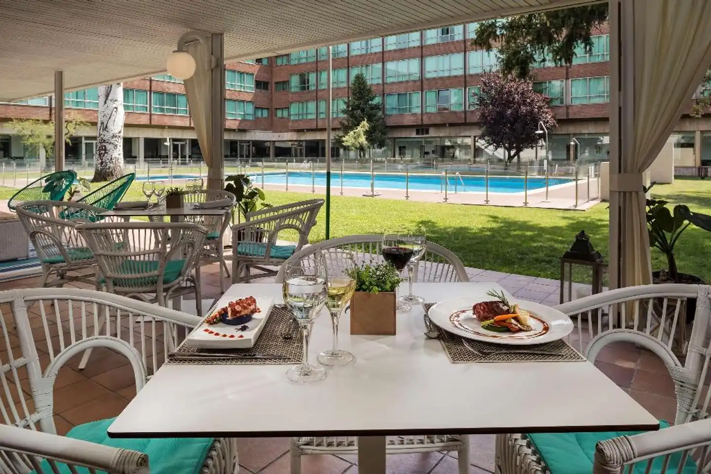 Meliá Barajas Terrasse