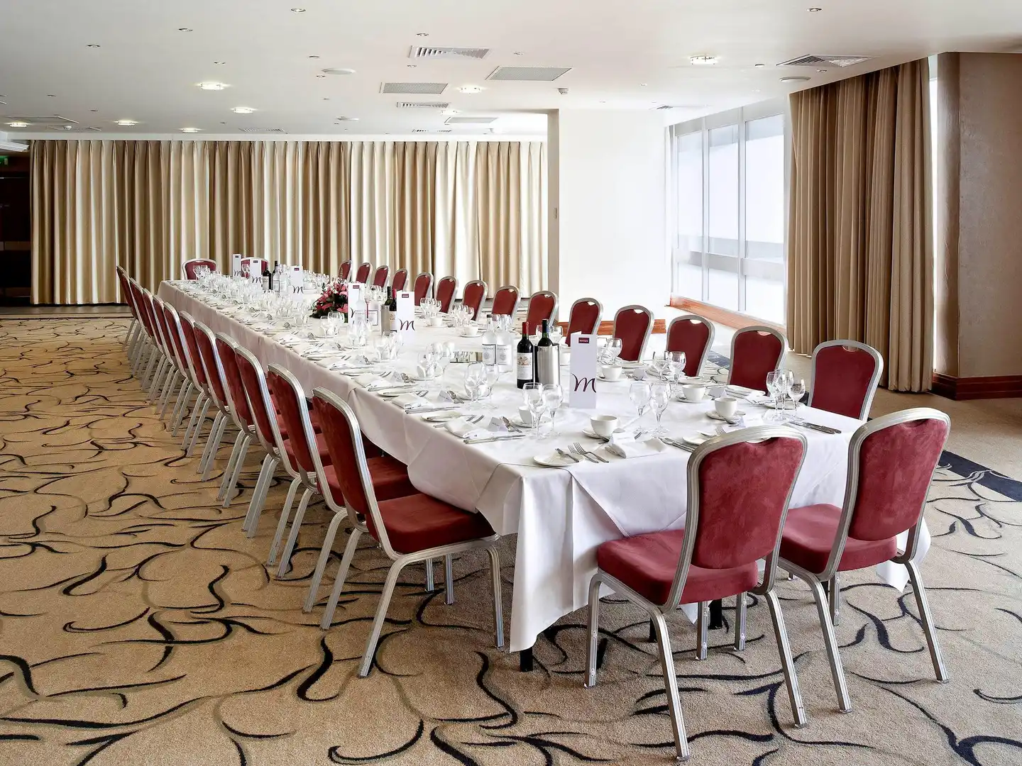 Holland House Hotel Cardiff By Sunday Konferenz