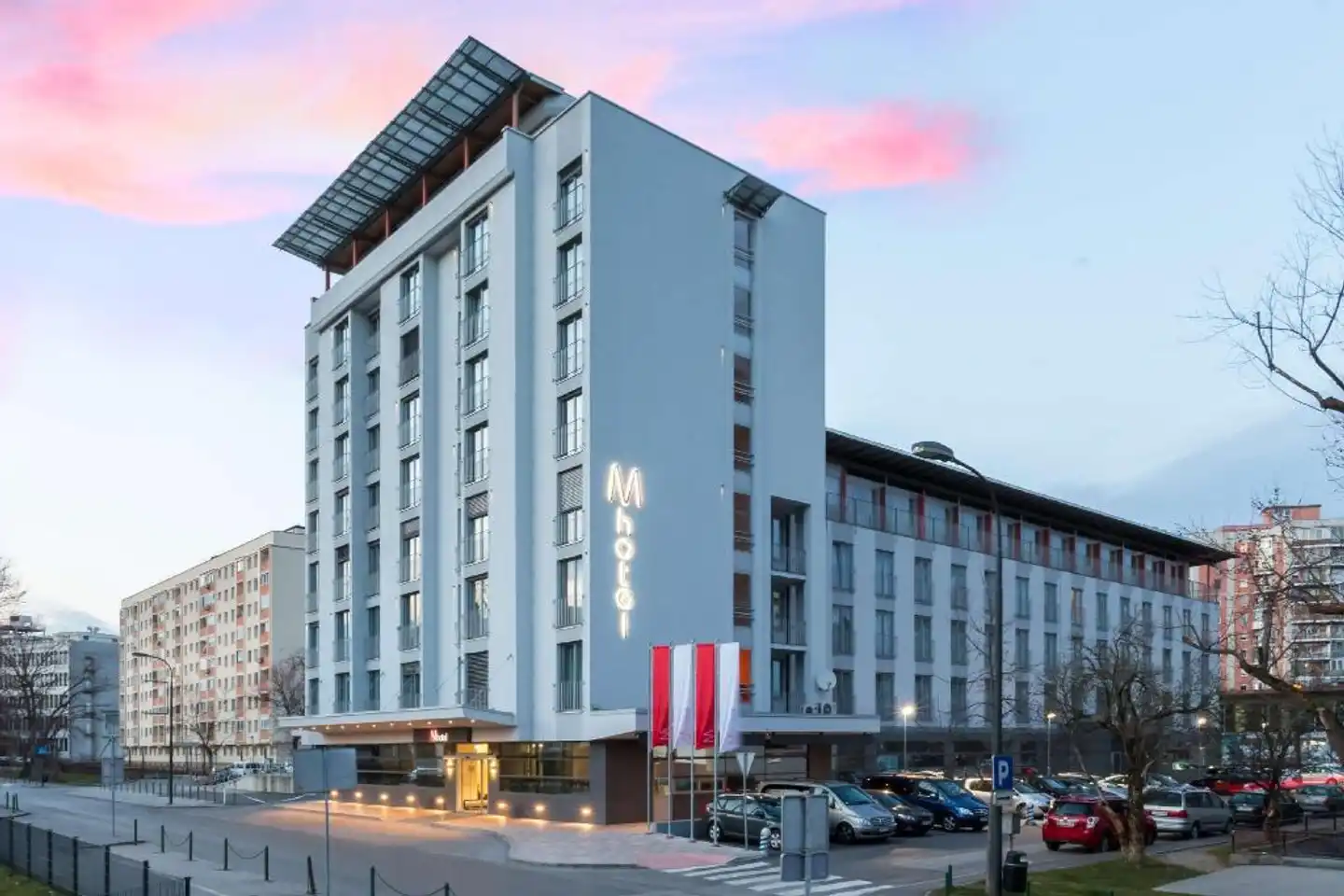 M Hotel Aussenansicht