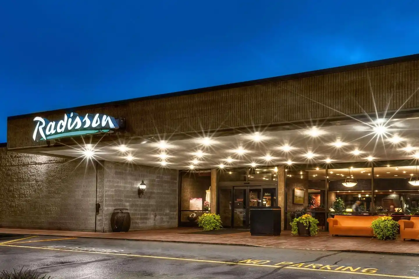 Radisson Hotel Corning Aussenansicht