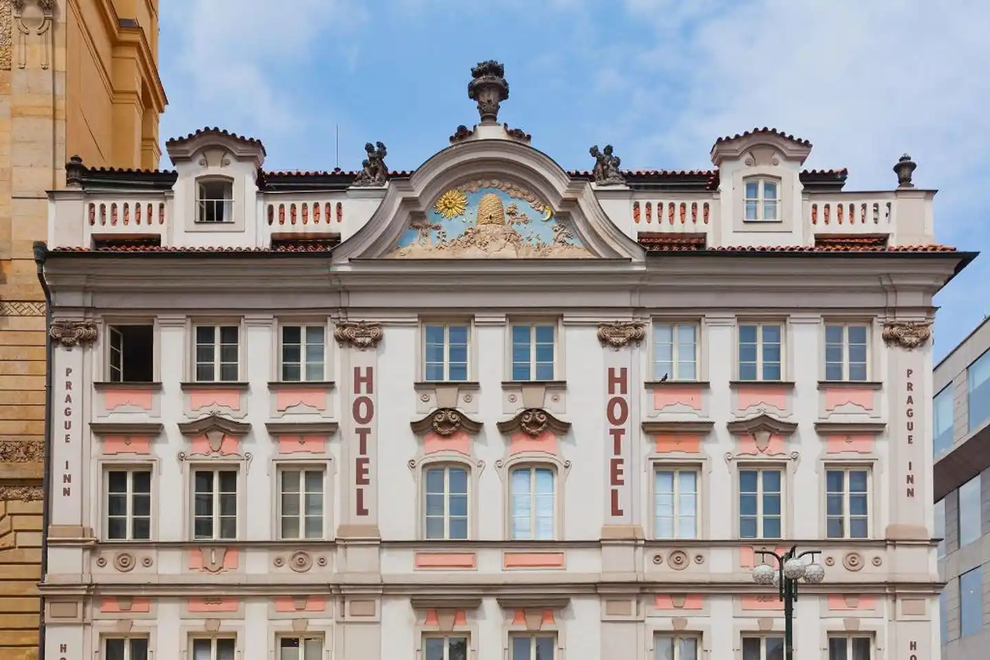 Prague Inn Aussenansicht