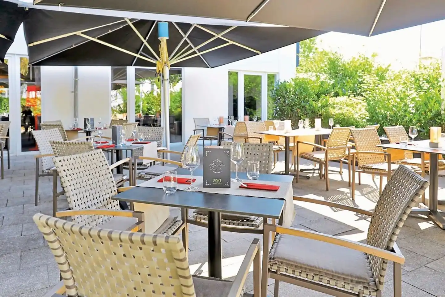 Victor's Residenz-Hotel München Terrasse