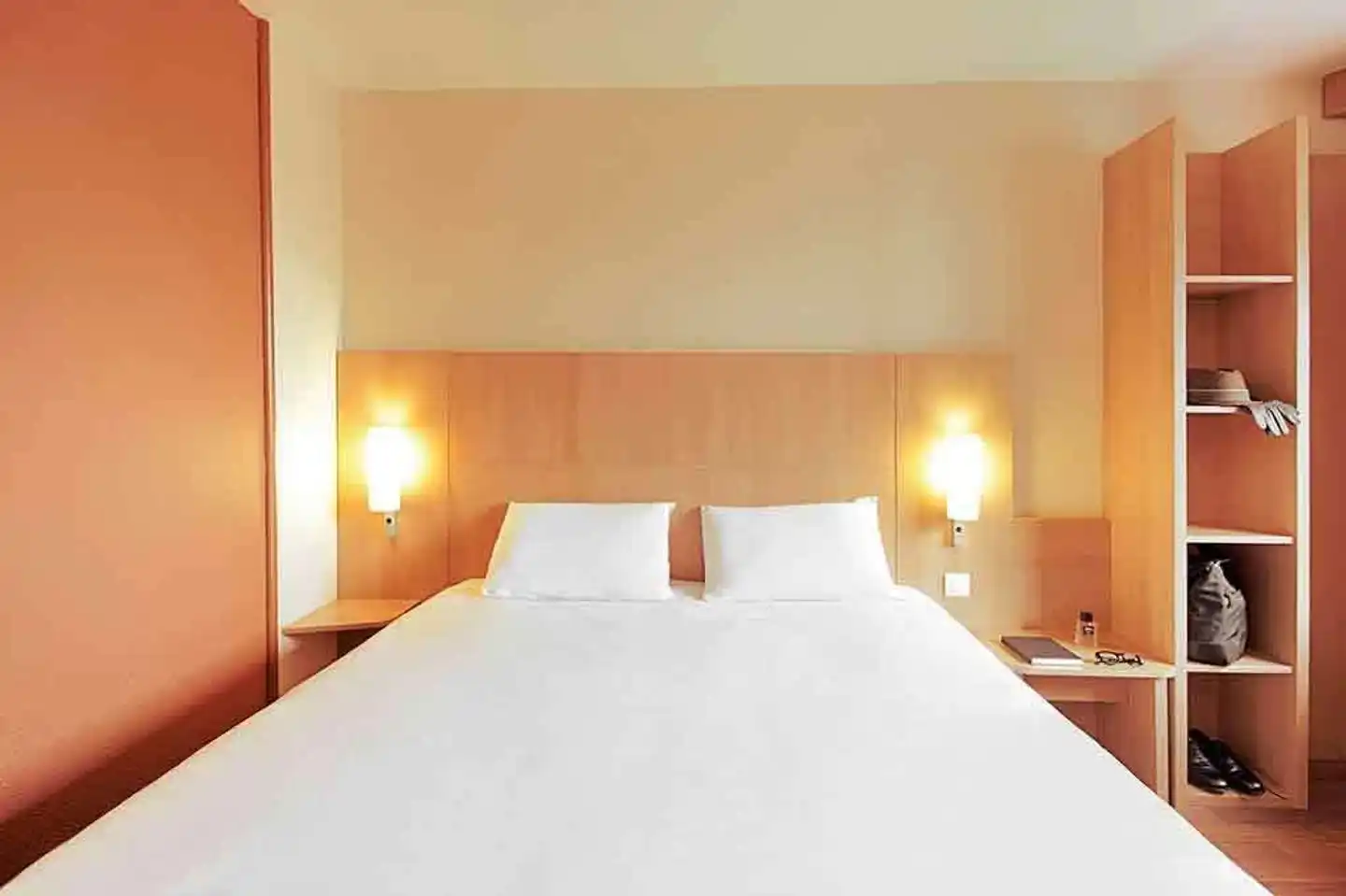 ibis Madrid Aeropuerto Barajas Wohnbeispiel