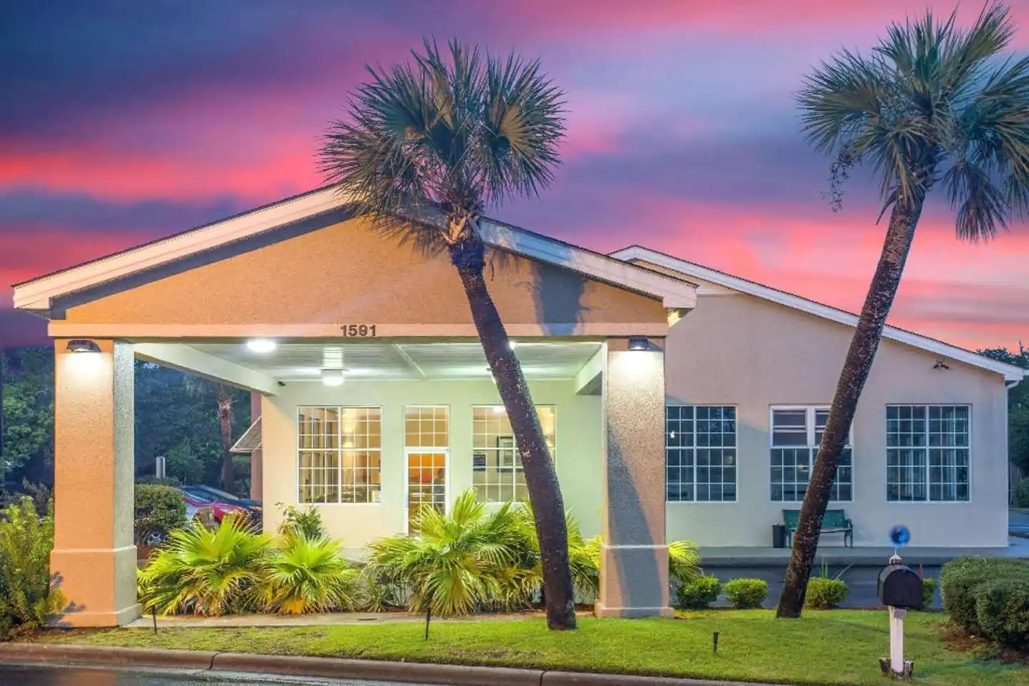 SureStay Hotel by Best Western North Myrtle Beach Garten