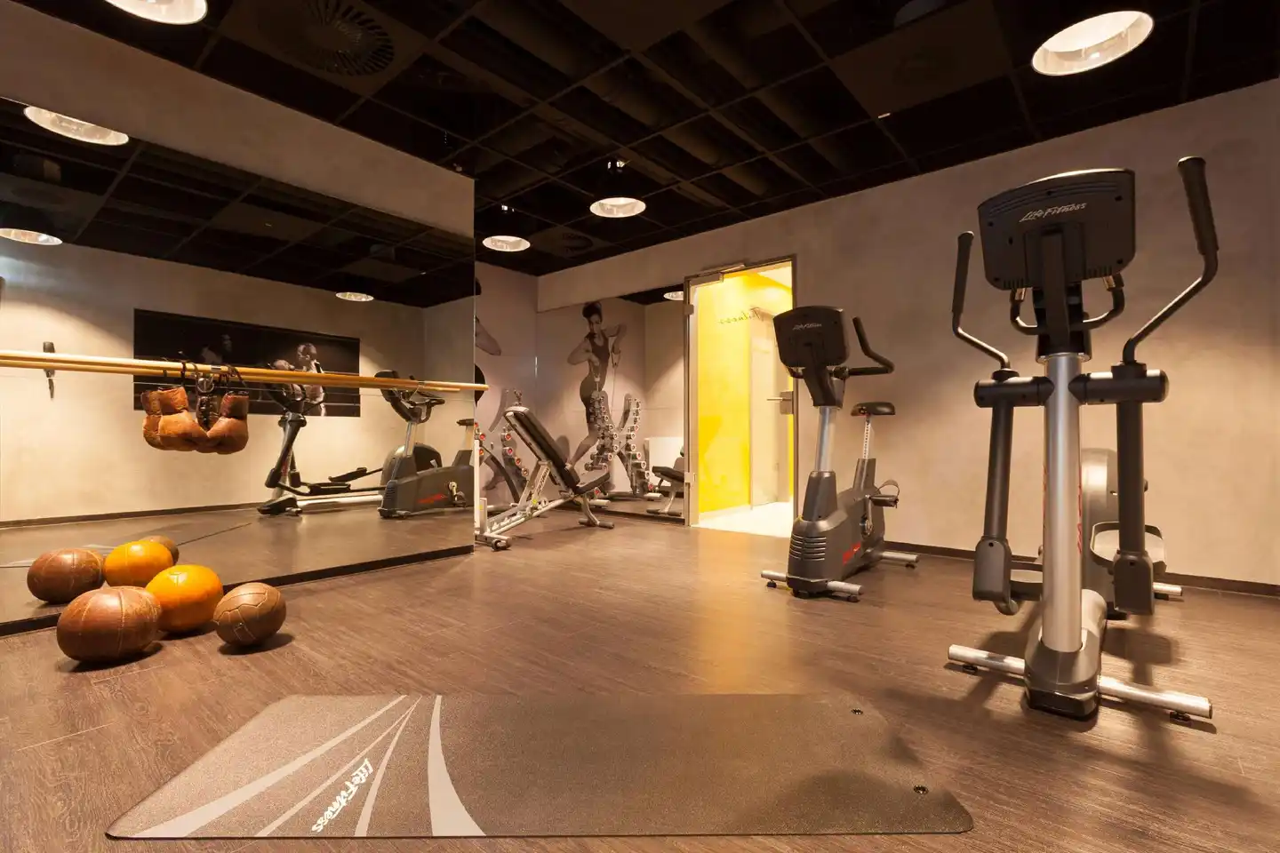 Vienna House Easy Osnabruck Sport und Entertainment