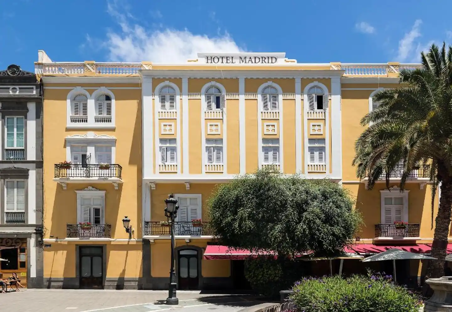 Hotel Madrid Aussenansicht