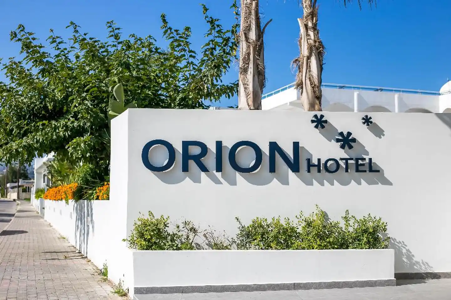 Orion Hotel Aussenansicht
