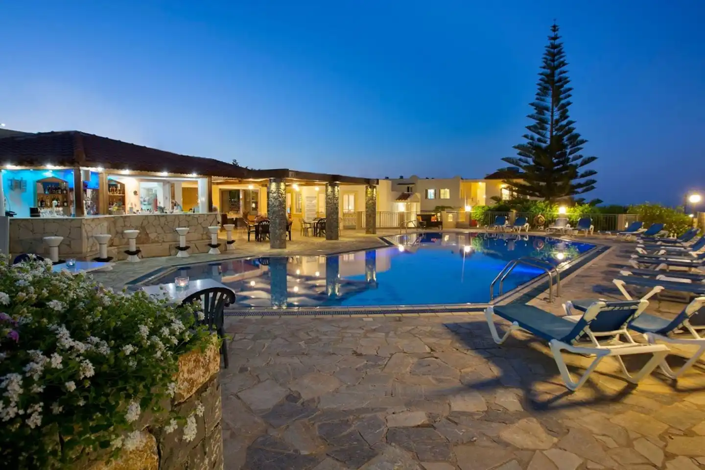 Villa Mare Monte ApartHotel Pool