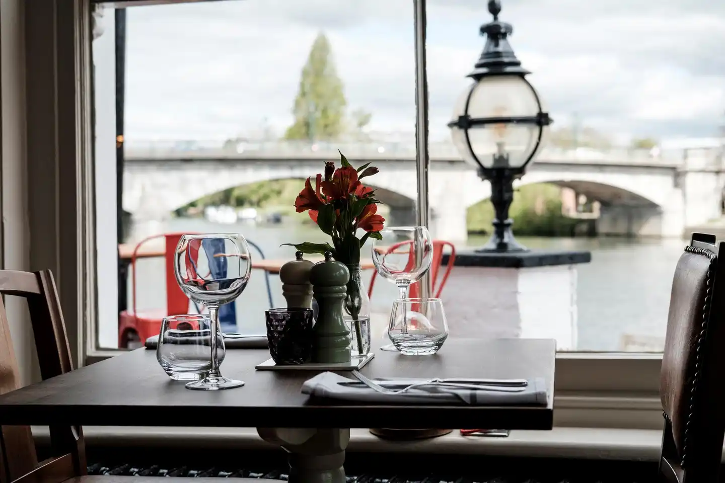 The Swan Hotel Staines Sport und Entertainment