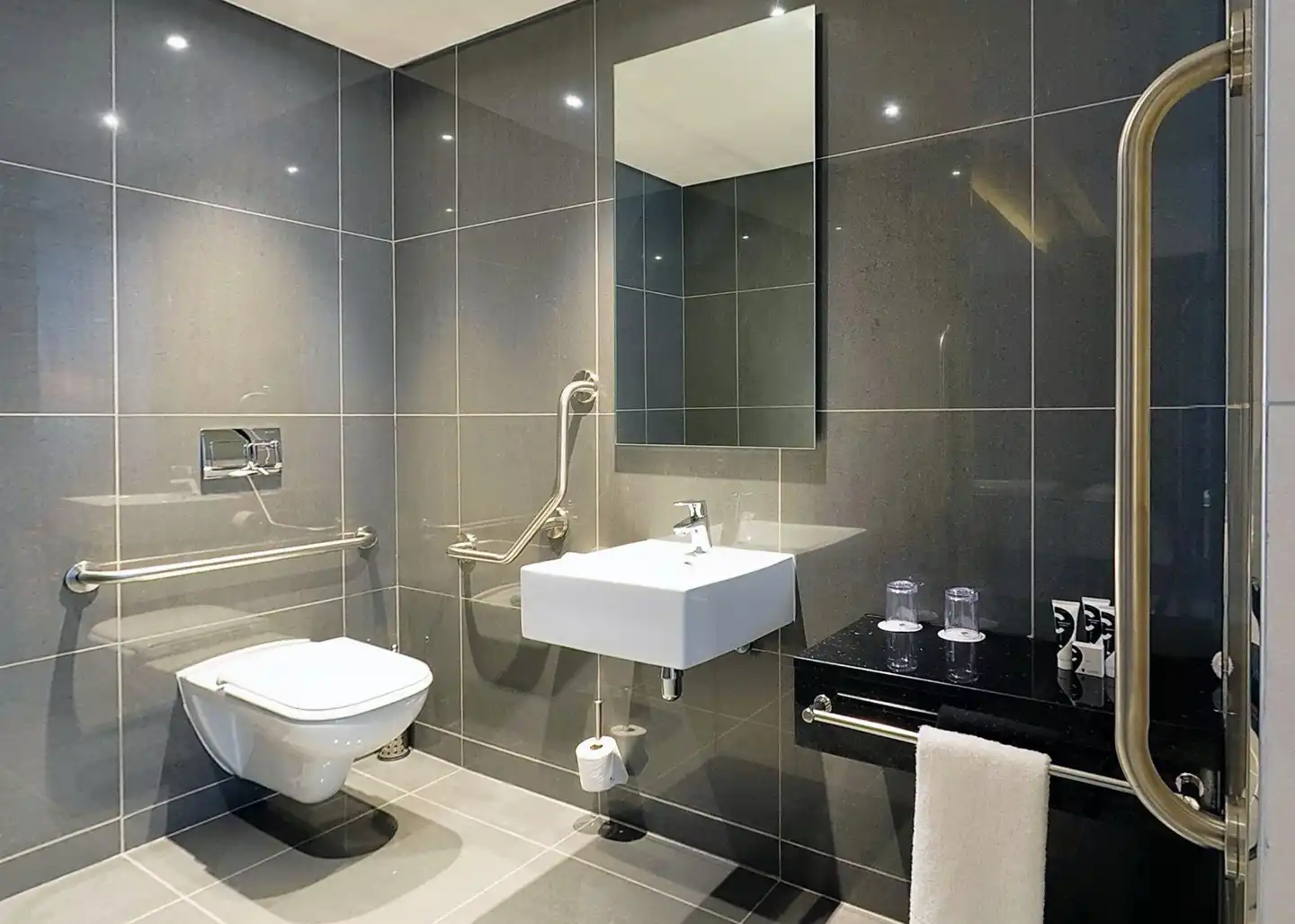 The Capital Menlyn Maine Badezimmer