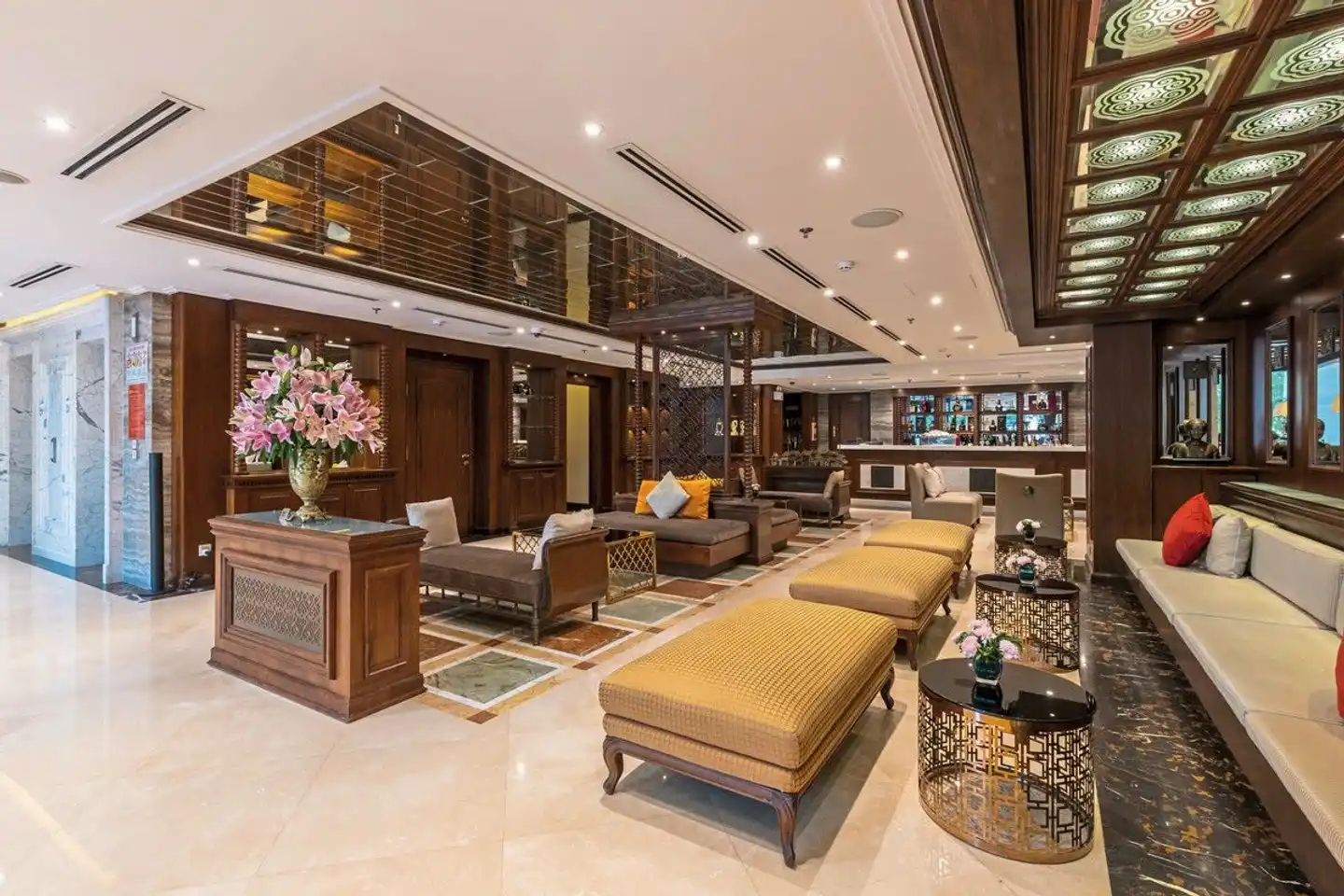 The Lapis Hotel Lobby