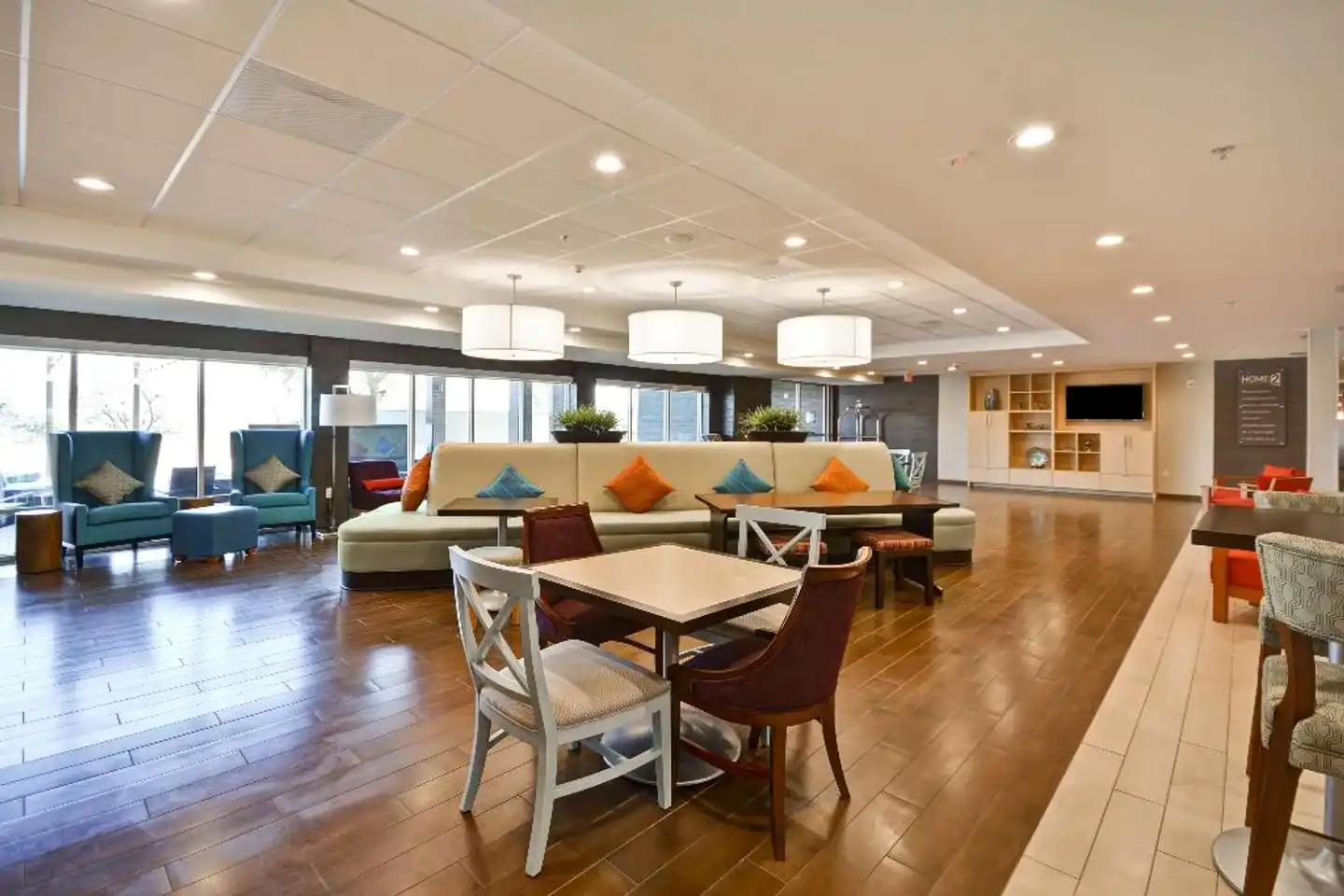 Home2 Suites by Hilton Dallas North Park Lobby