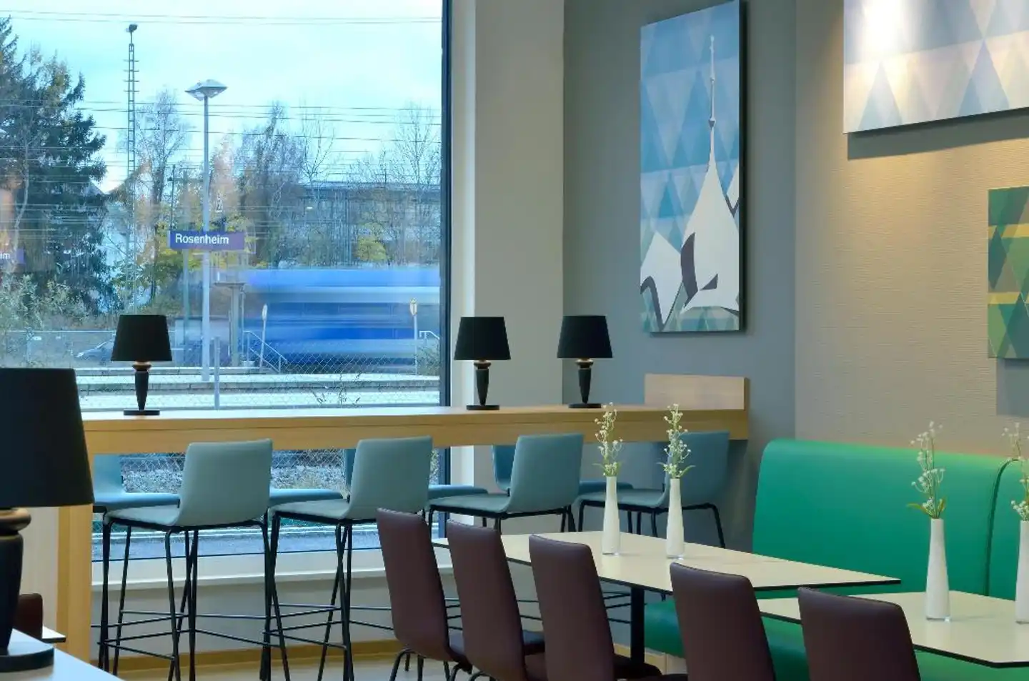 B&B Hotel Rosenheim Bar