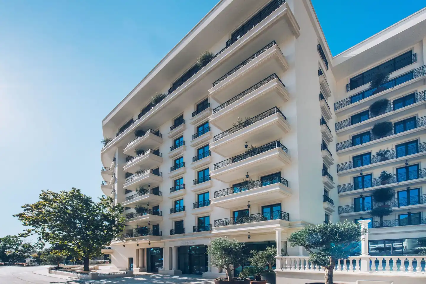 Iberostar Waves Slavija Aussenansicht