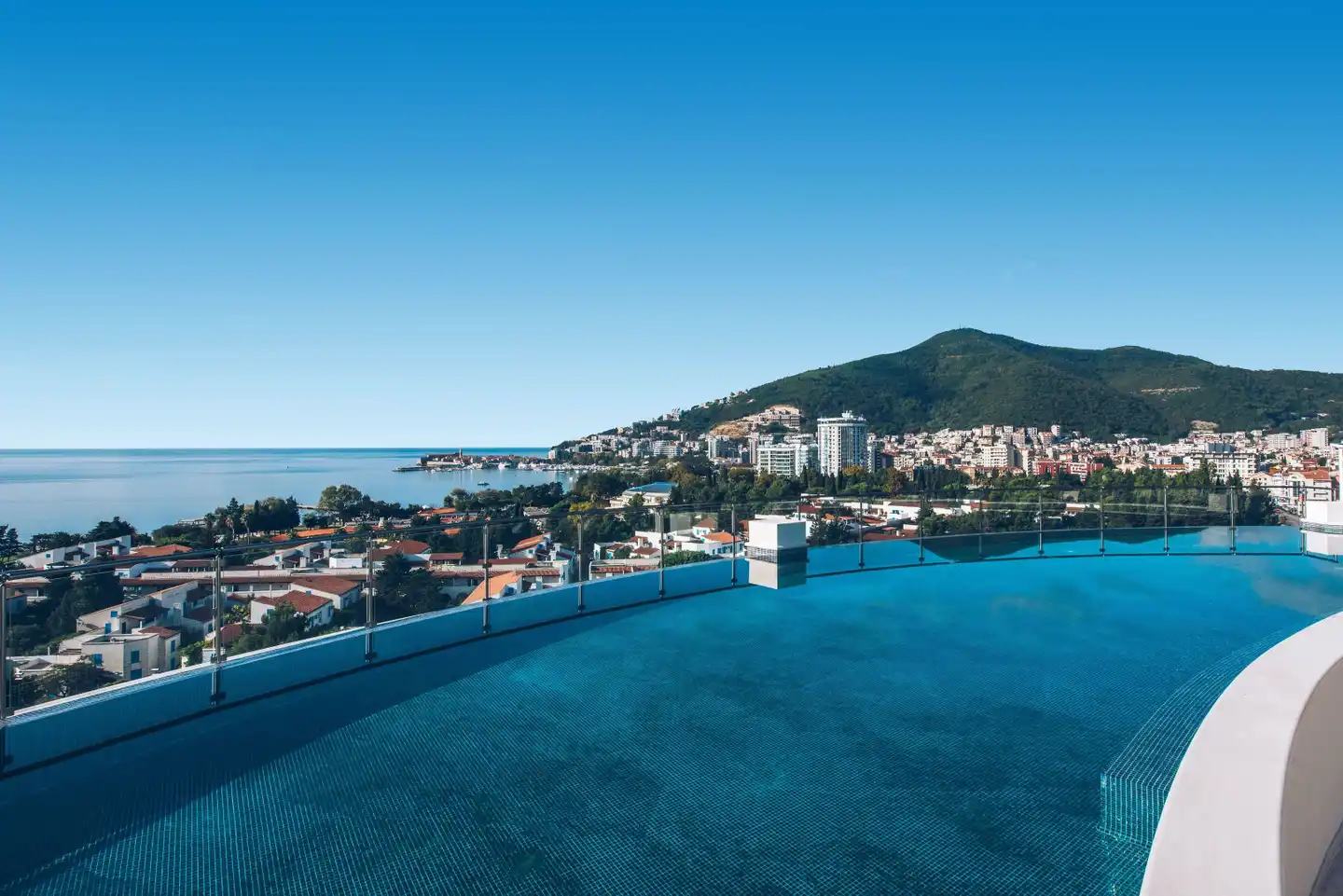 Iberostar Waves Slavija Pool