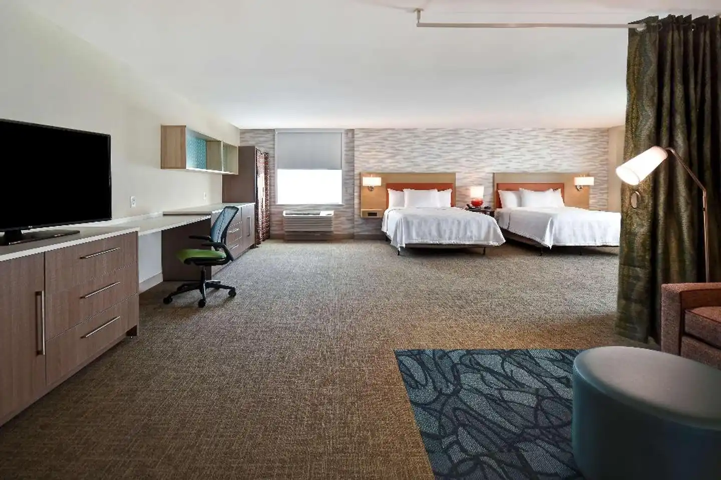 Home2 Suites by Hilton Boston South Bay Lobby