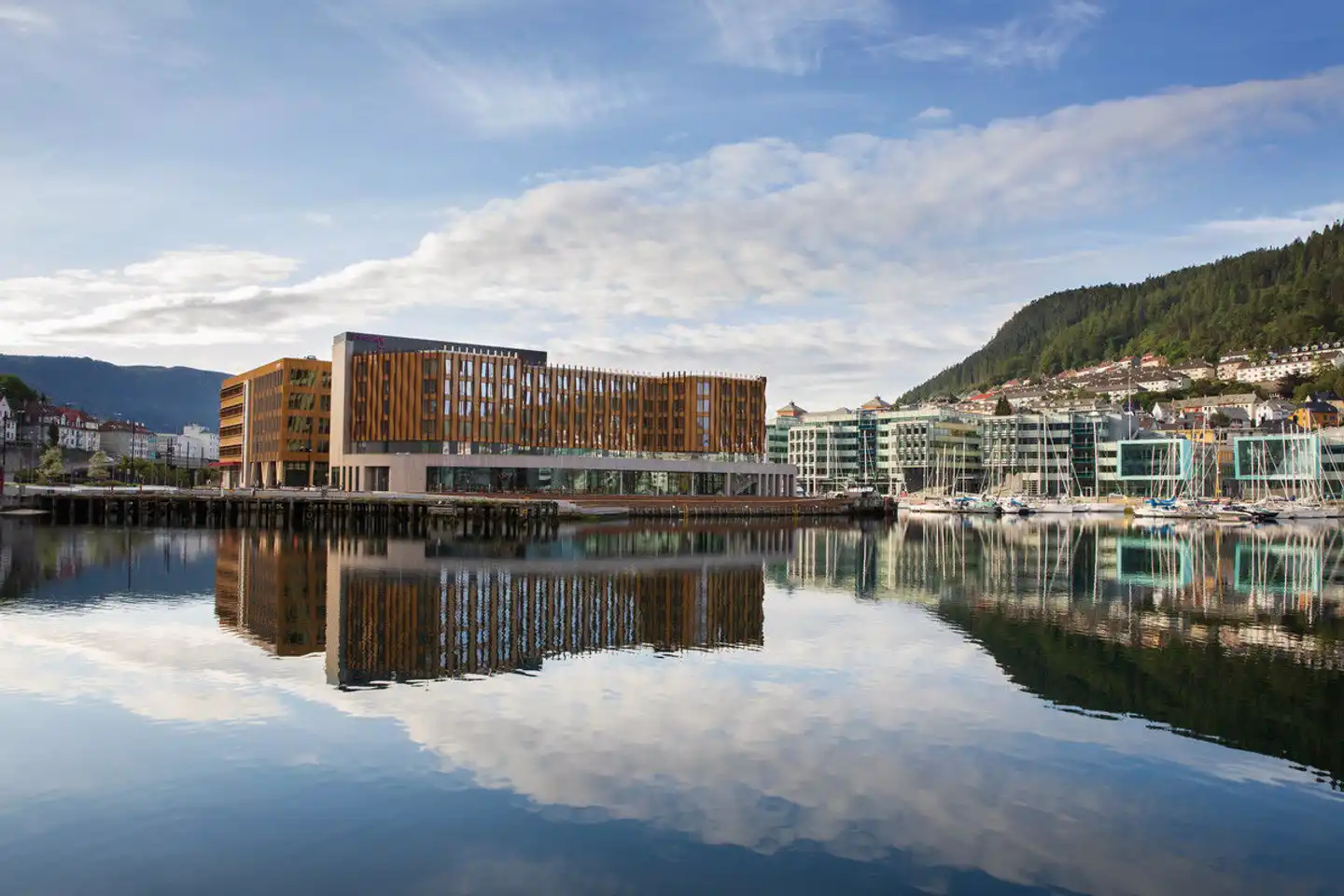 MOXY Bergen Aussenansicht