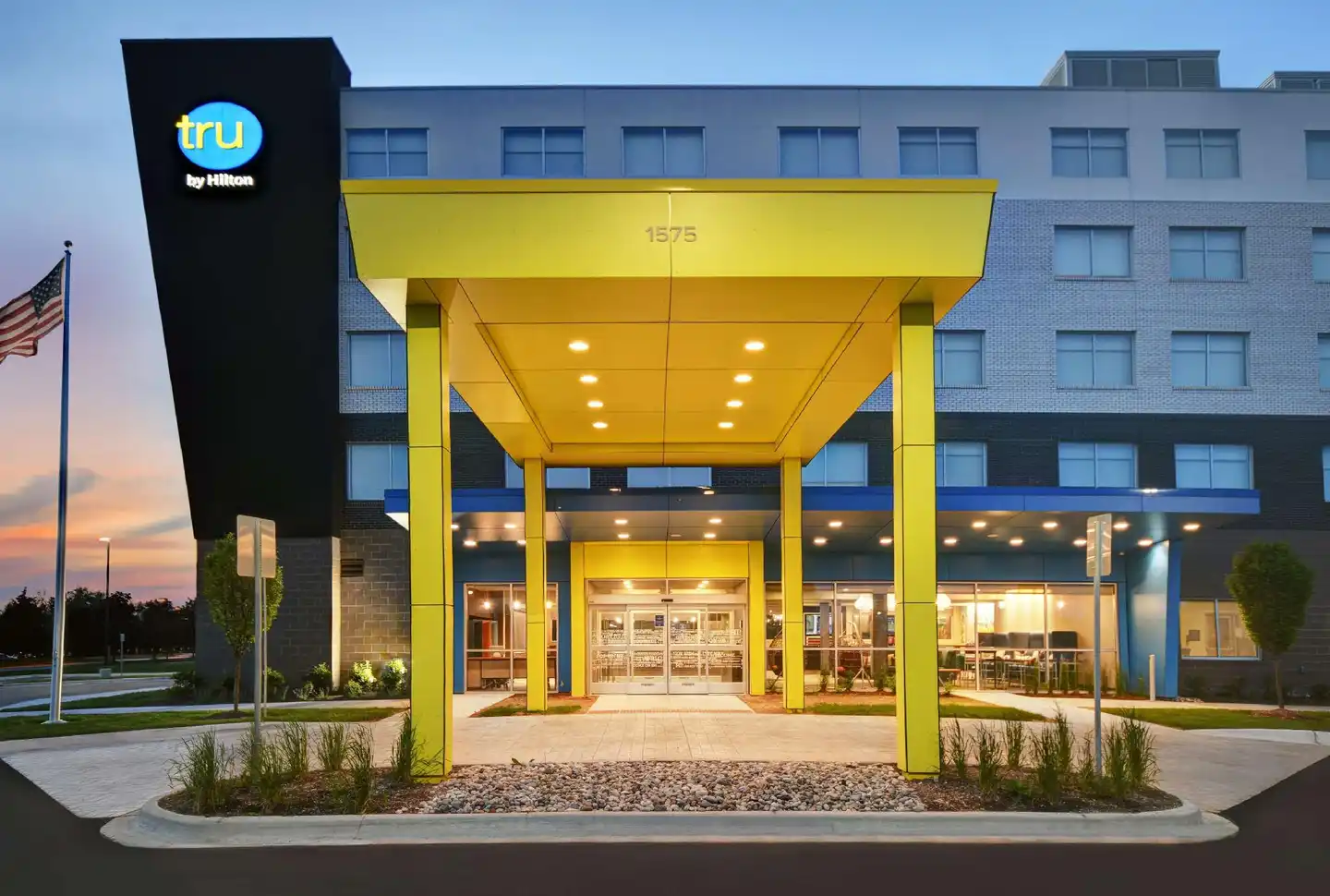 Tru by Hilton Troy Detroit Aussenansicht
