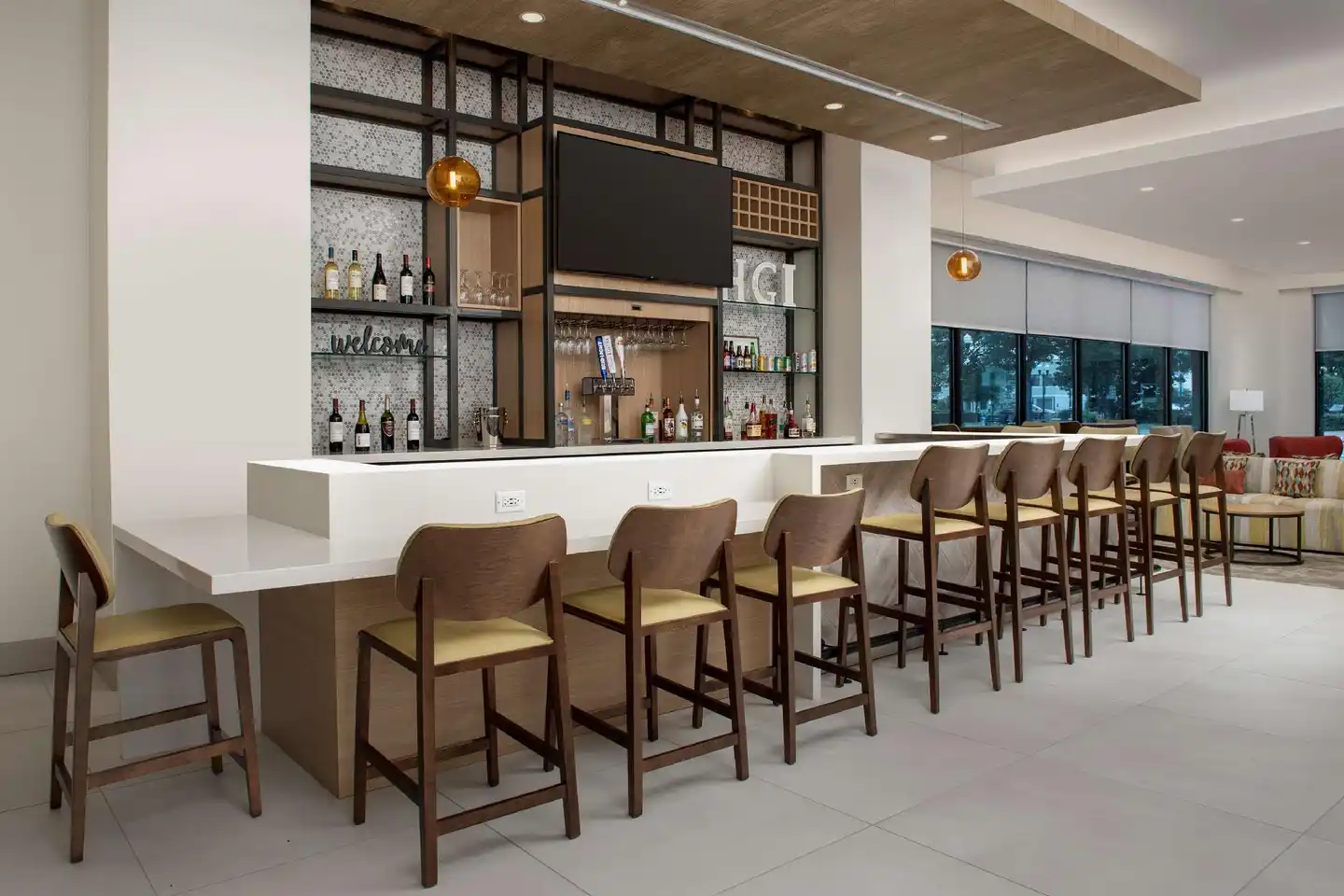 Hilton Garden Inn Orlando Downtown Bar