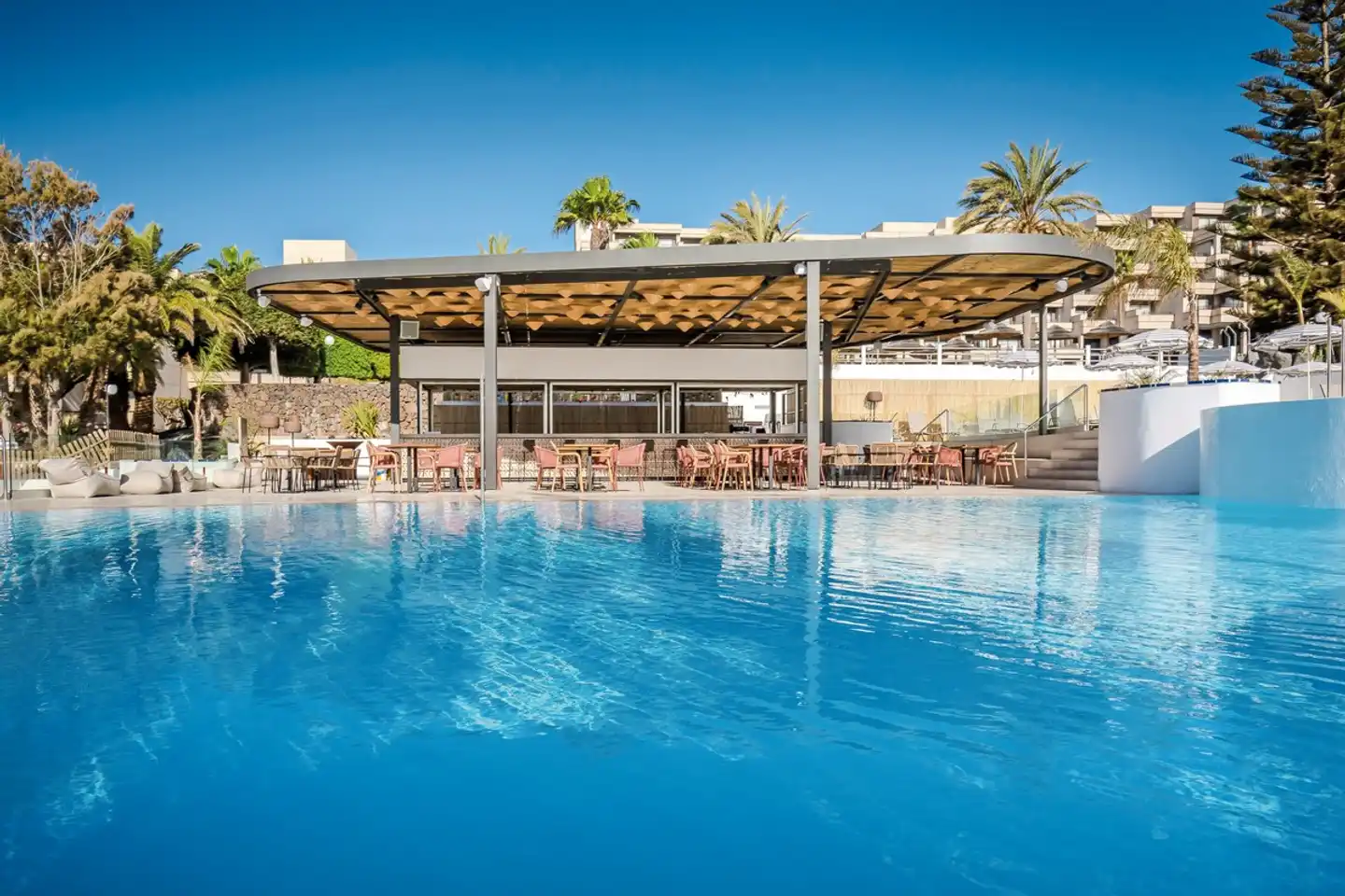 Barcelo Lanzarote Royal Level Pool