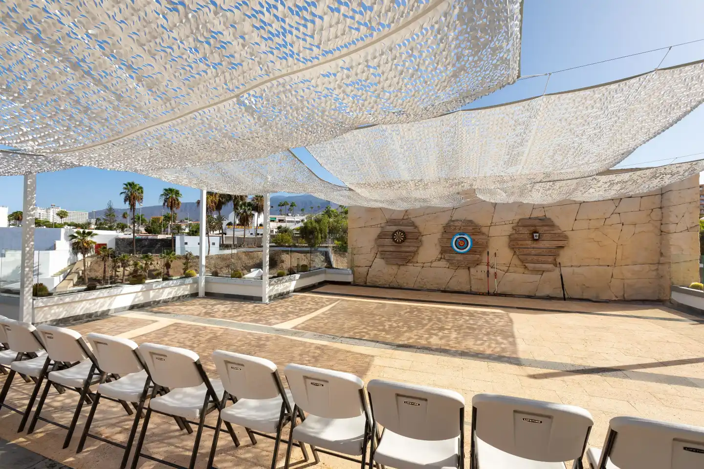 Alexandre Hotel Gala SPORT_AND_ENTERTAINMENT