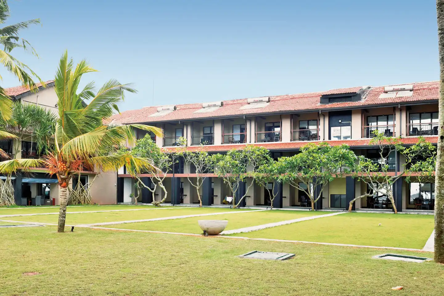 Earl's Reef Beruwela Aussenansicht