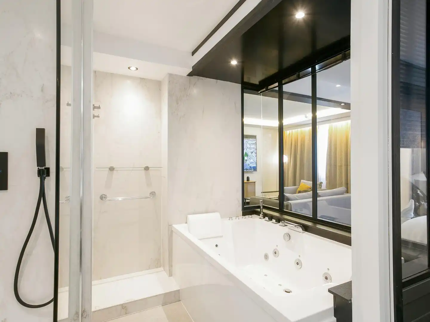 Mercure Bordeaux Aeroport Hotel Badezimmer