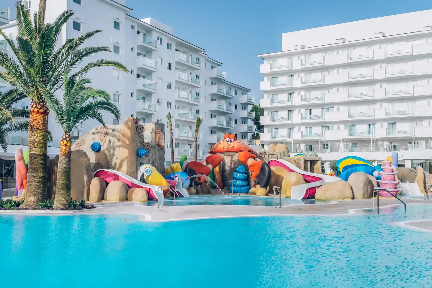 Iberostar Waves Alcudia Park Pool