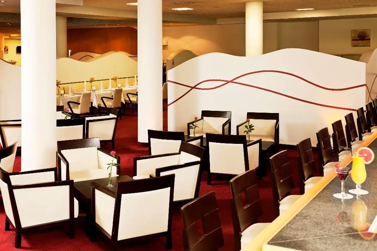 NH Oberhausen Lobby